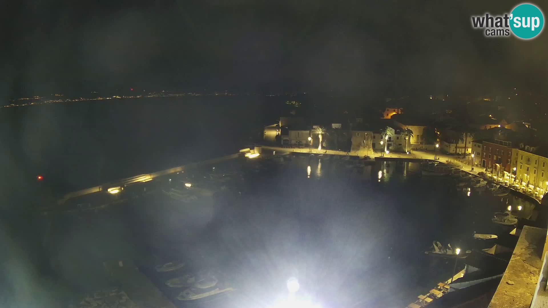 Spletna kamera Sutivan panorama – pogled v živo z otoka Brač