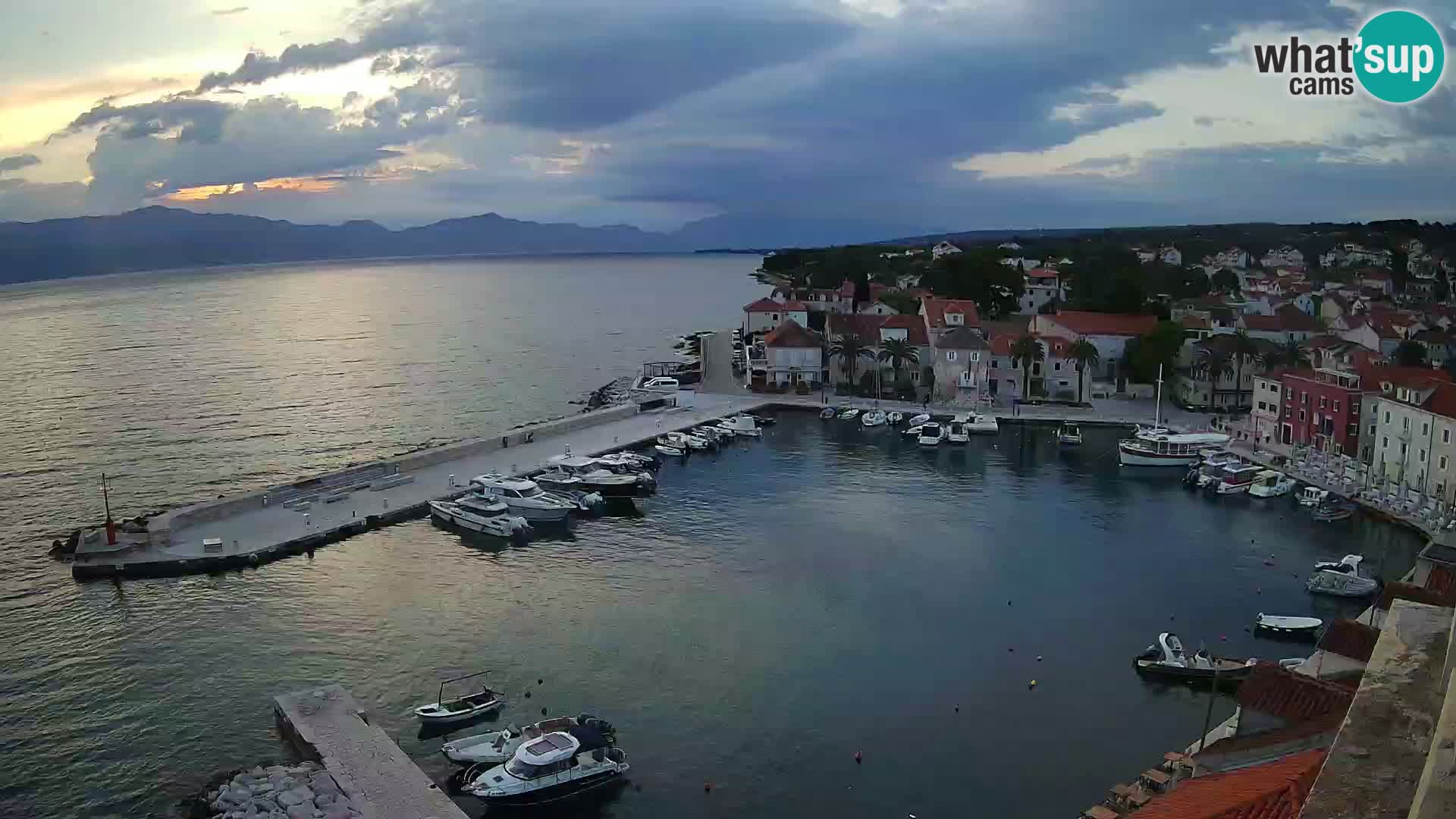 Webcam Sutivan panorama – Vista live dall’isola di Brač