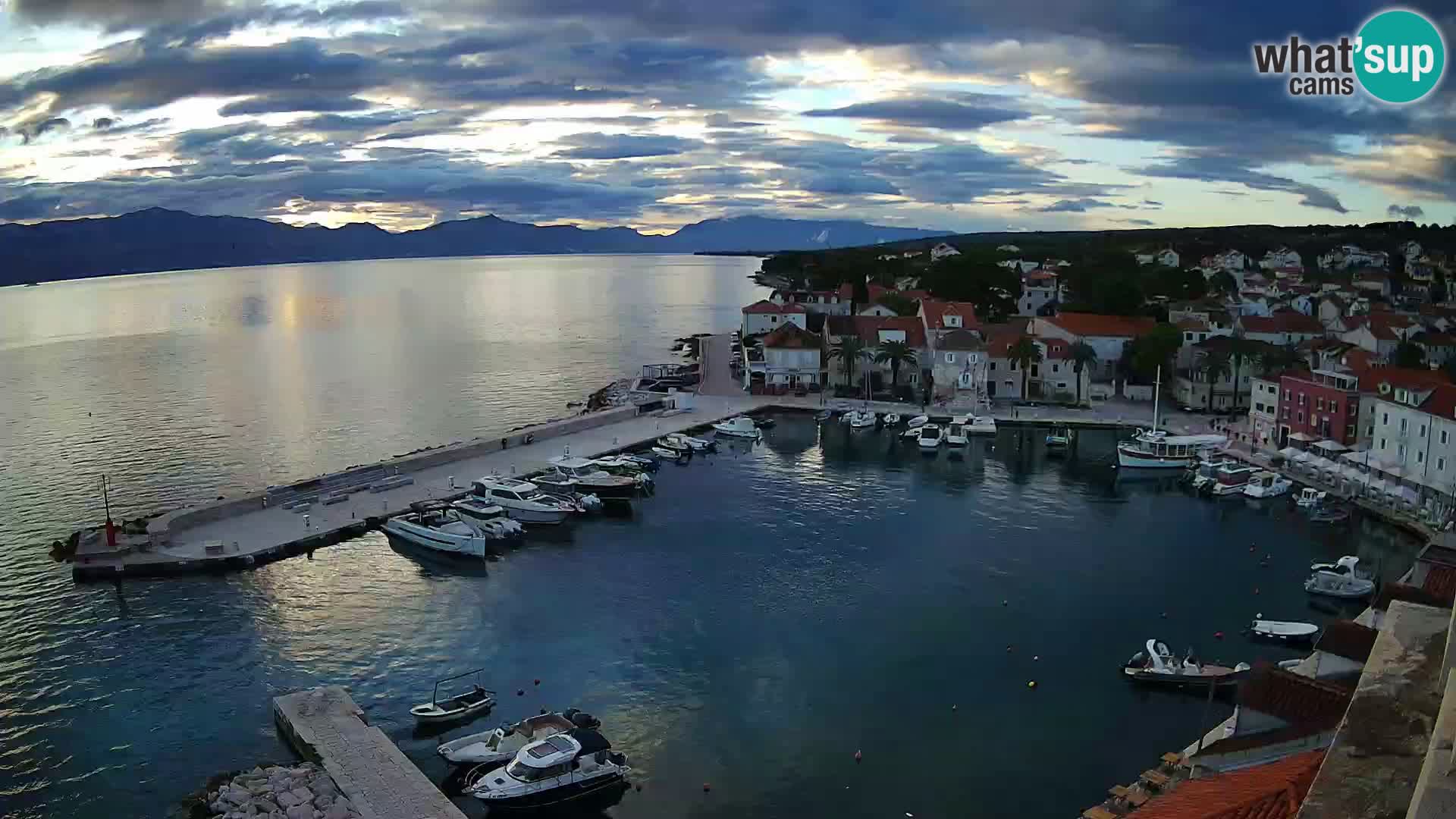 Webcam Sutivan Panorama – Live View from Brač Island