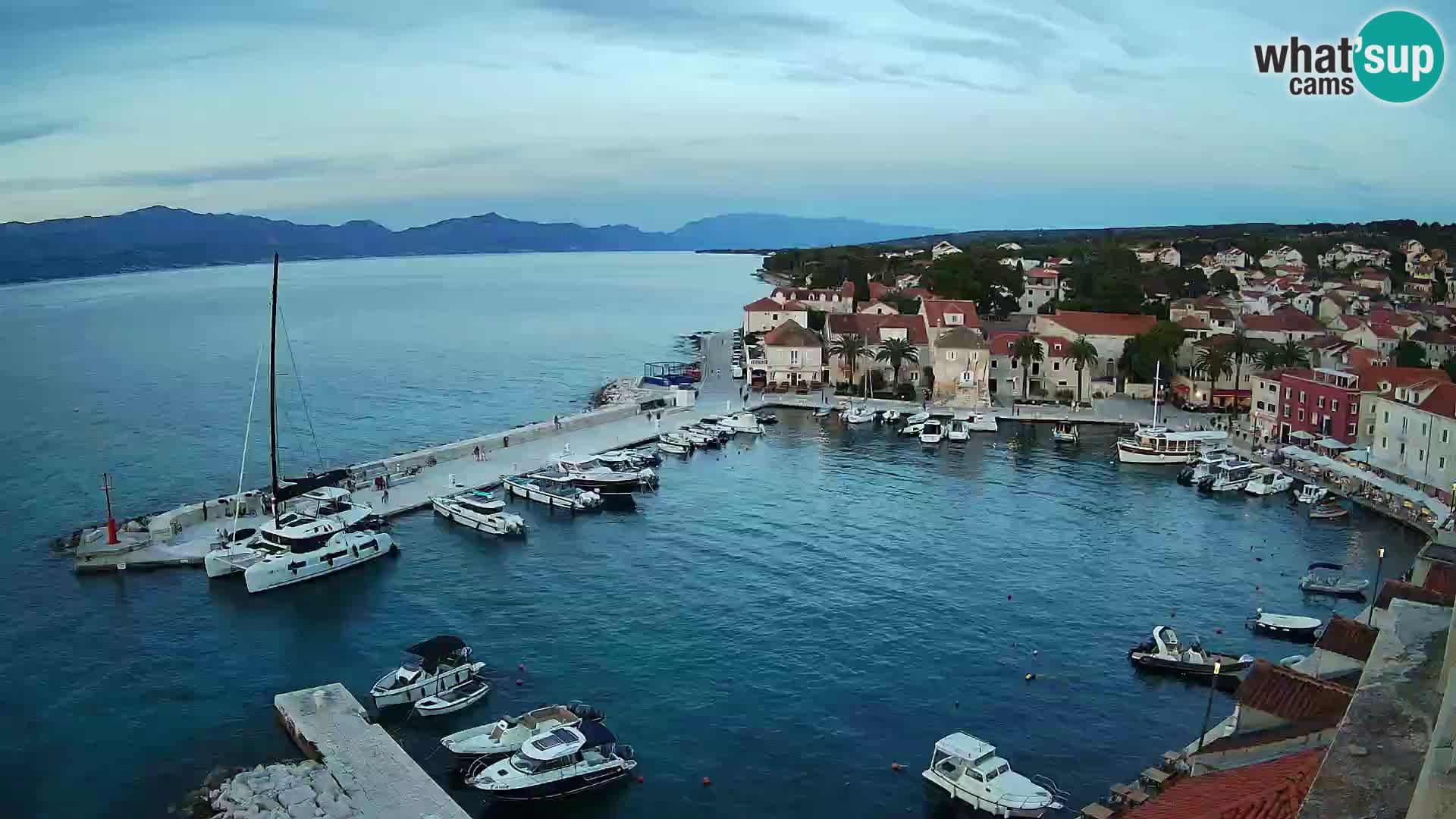 Webcam Sutivan Panorama – Live View from Brač Island
