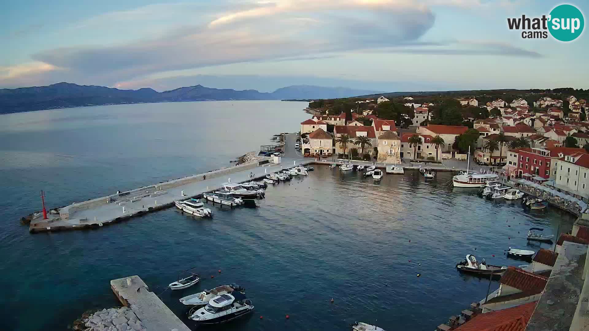 Webcam Sutivan Panorama – Live View from Brač Island