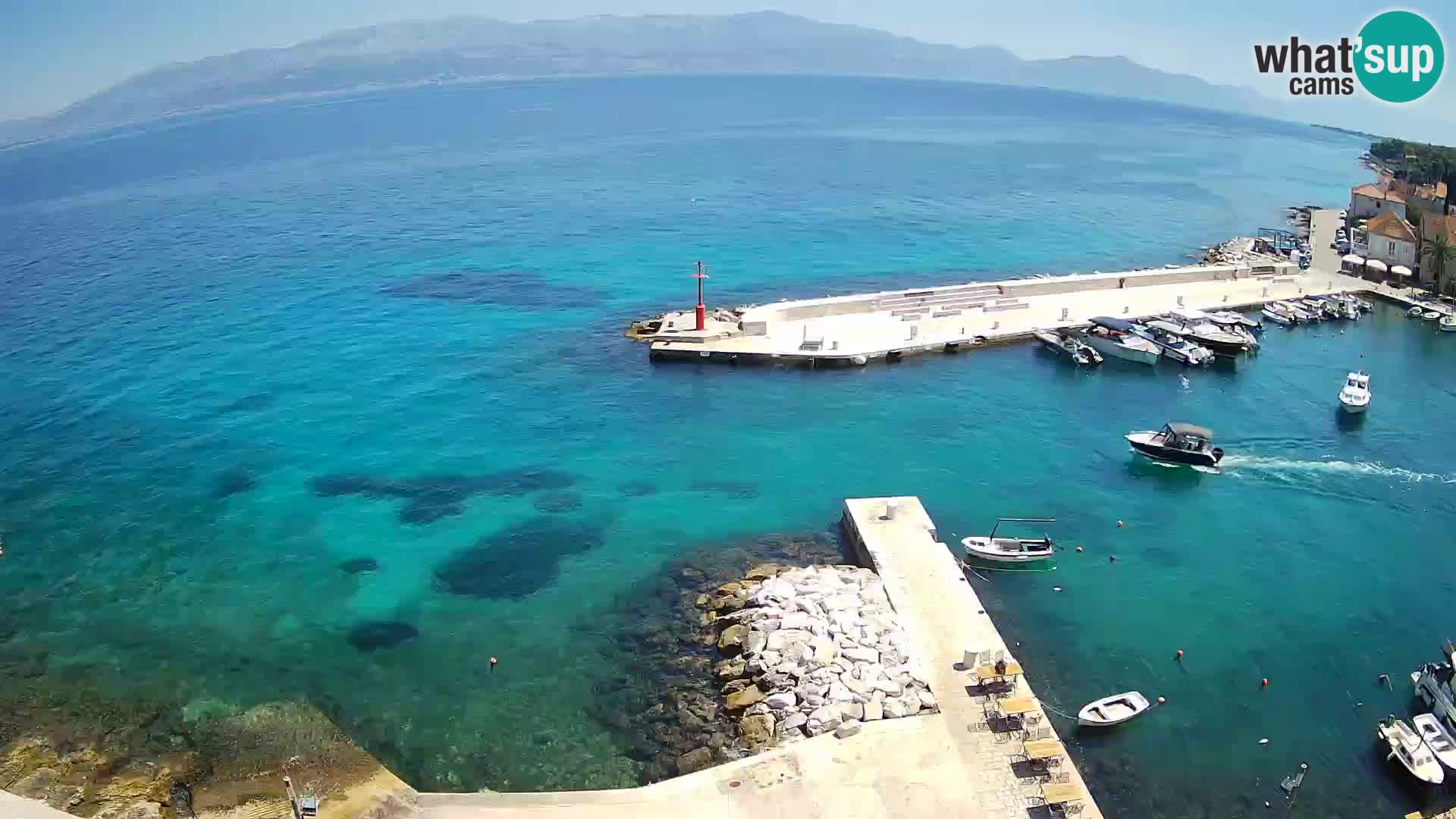 Spletna kamera Sutivan panorama – pogled v živo z otoka Brač