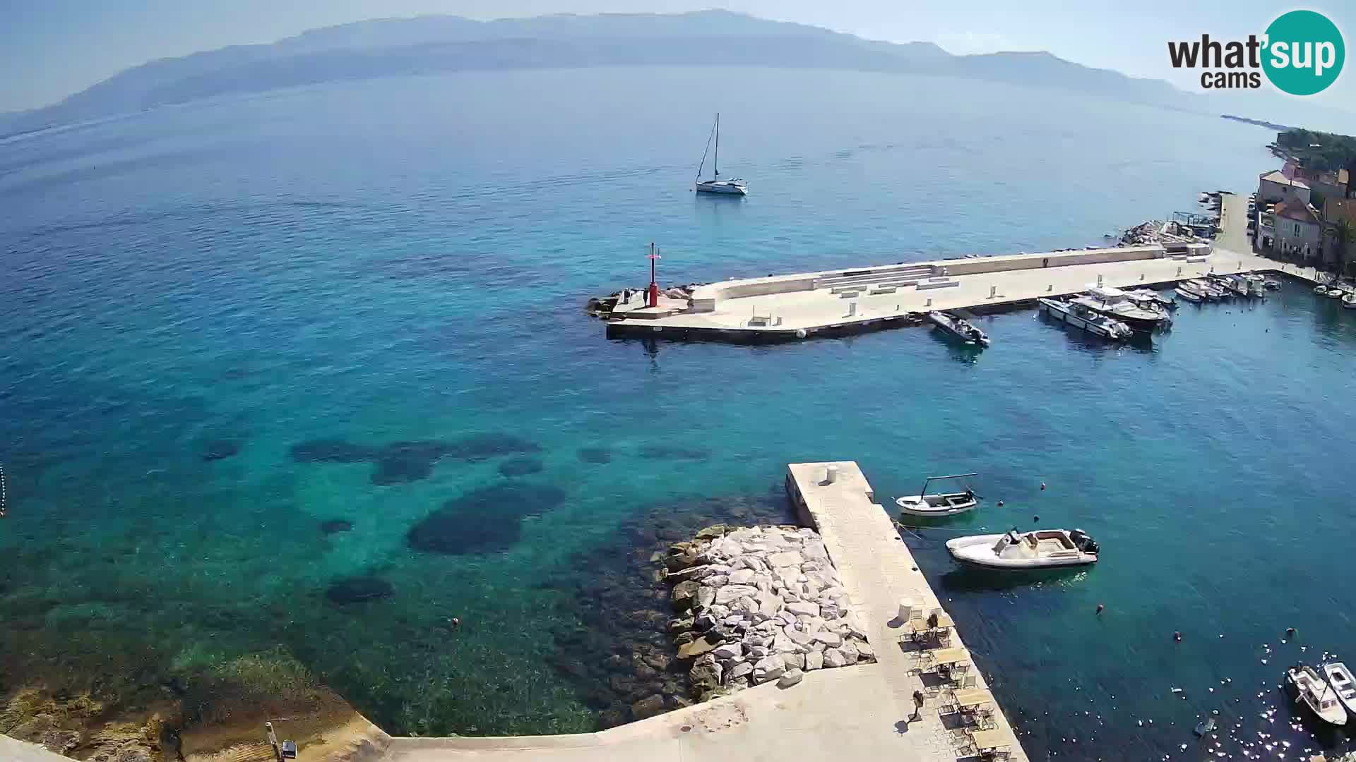 Spletna kamera Sutivan panorama – pogled v živo z otoka Brač