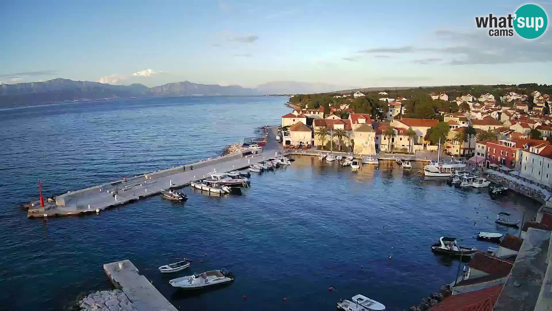 Web kamera Sutivan panorama – Pogled uživo s otoka Brača