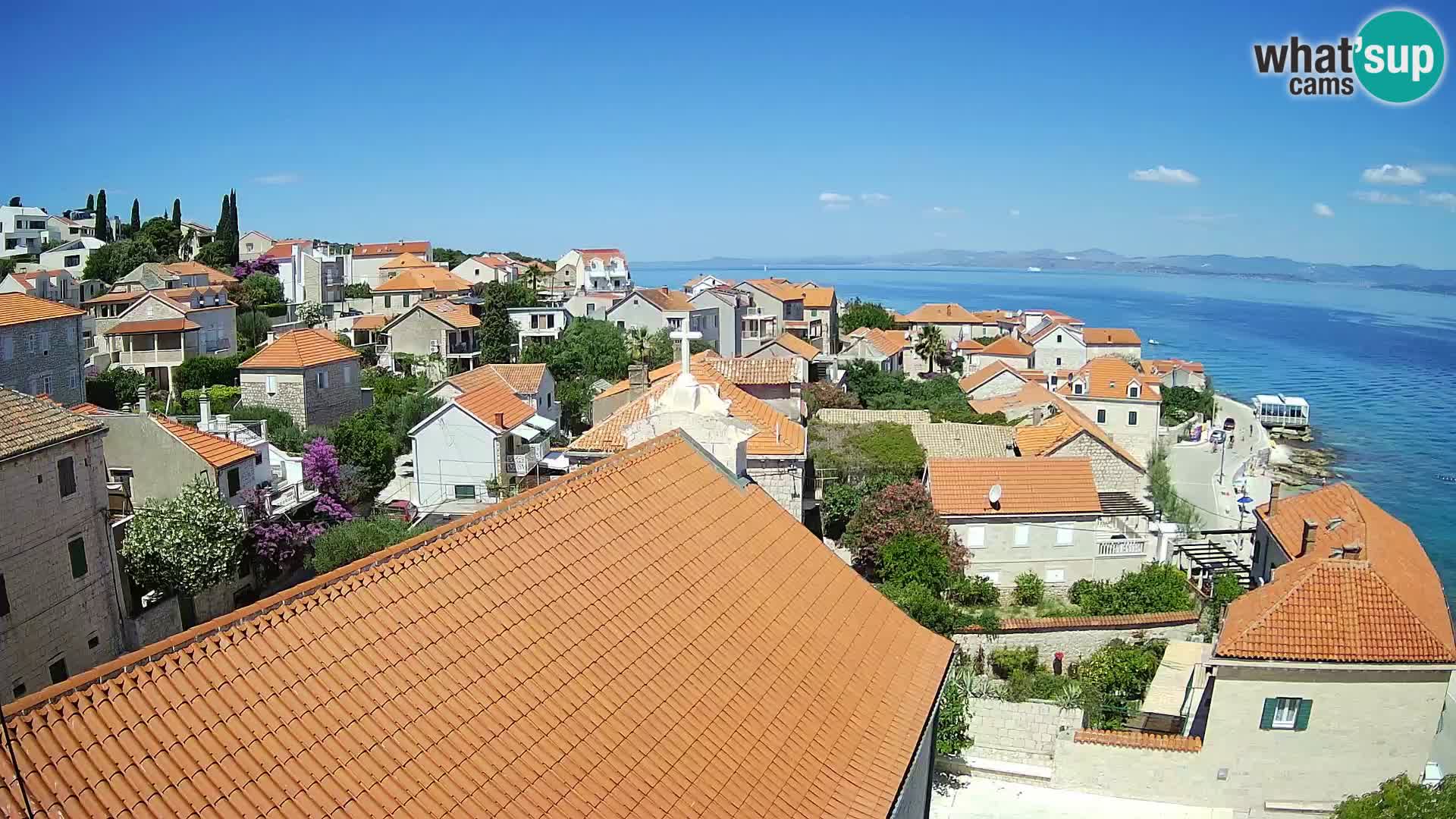 Spletna kamera Sutivan panorama – pogled v živo z otoka Brač