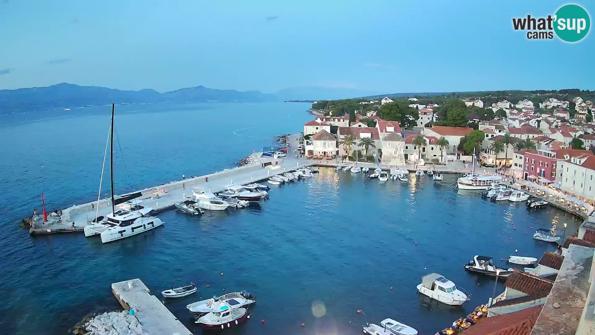 Webcam Sutivan Panorama – Vista en vivo desde la isla de Brač