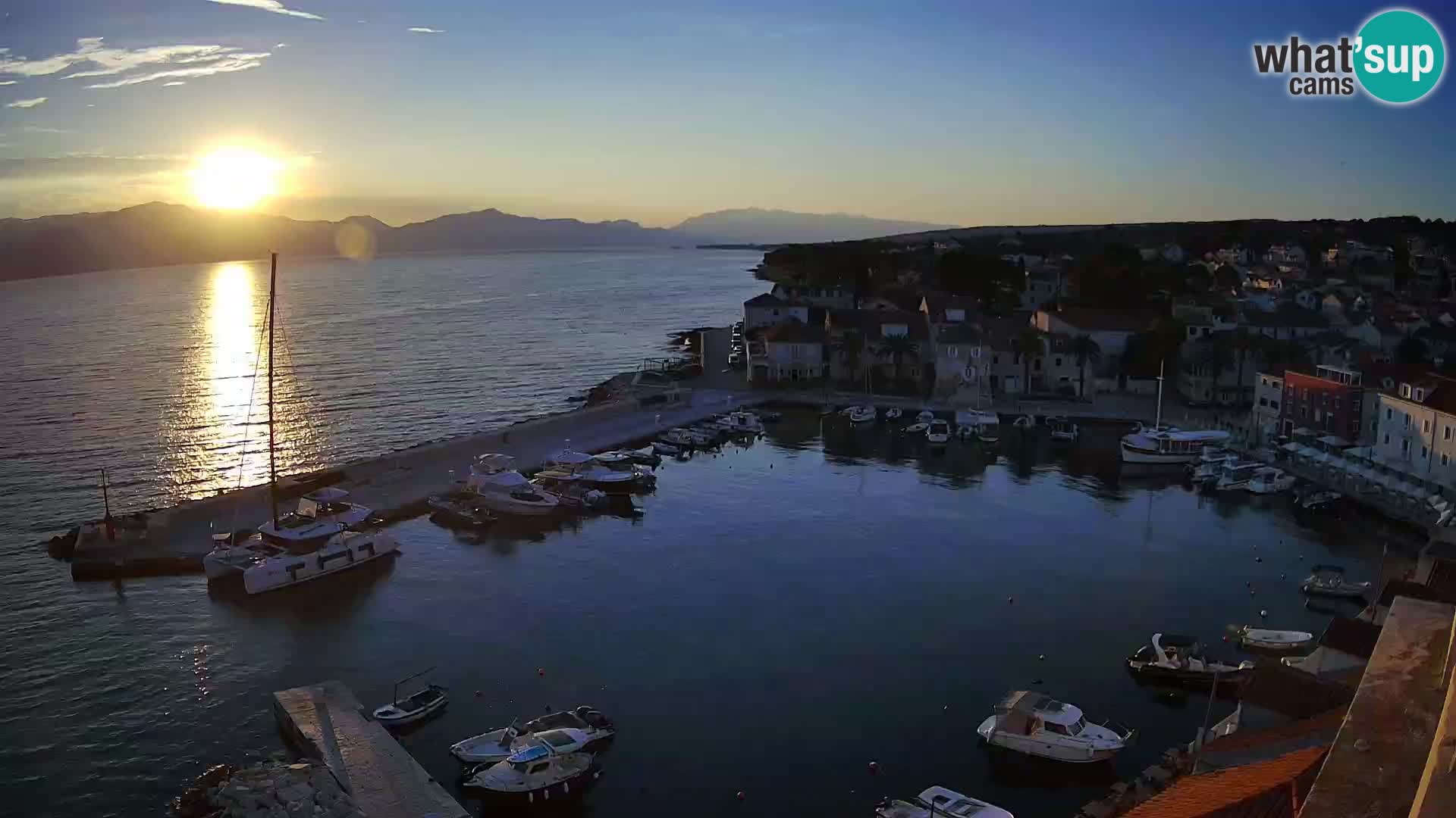 Webcam Sutivan Panorama – Vista en vivo desde la isla de Brač