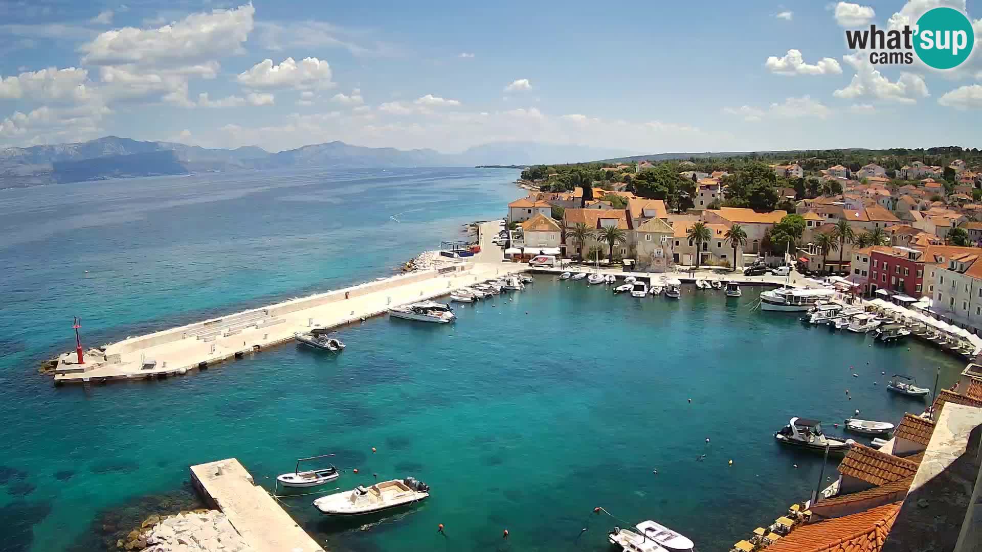 Web kamera Sutivan panorama – Pogled uživo s otoka Brača