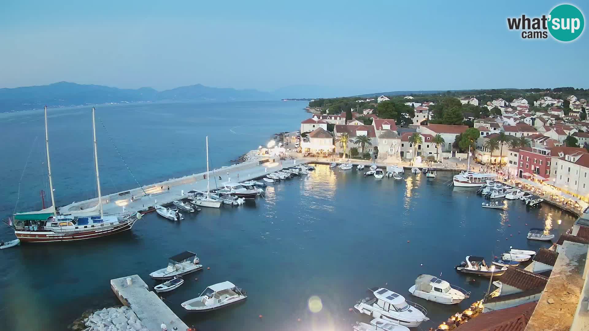 Webcam Sutivan Panorama – Vista en vivo desde la isla de Brač