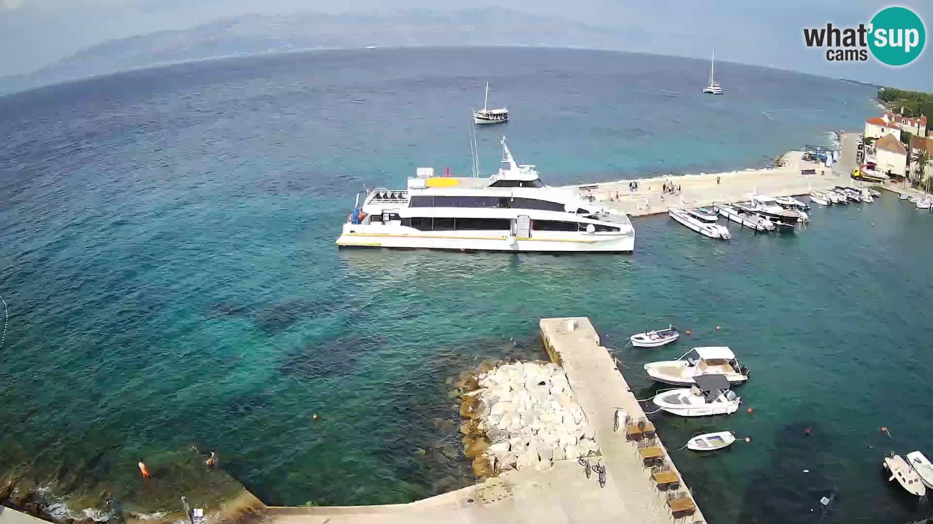 Web kamera Sutivan panorama – Pogled uživo s otoka Brača