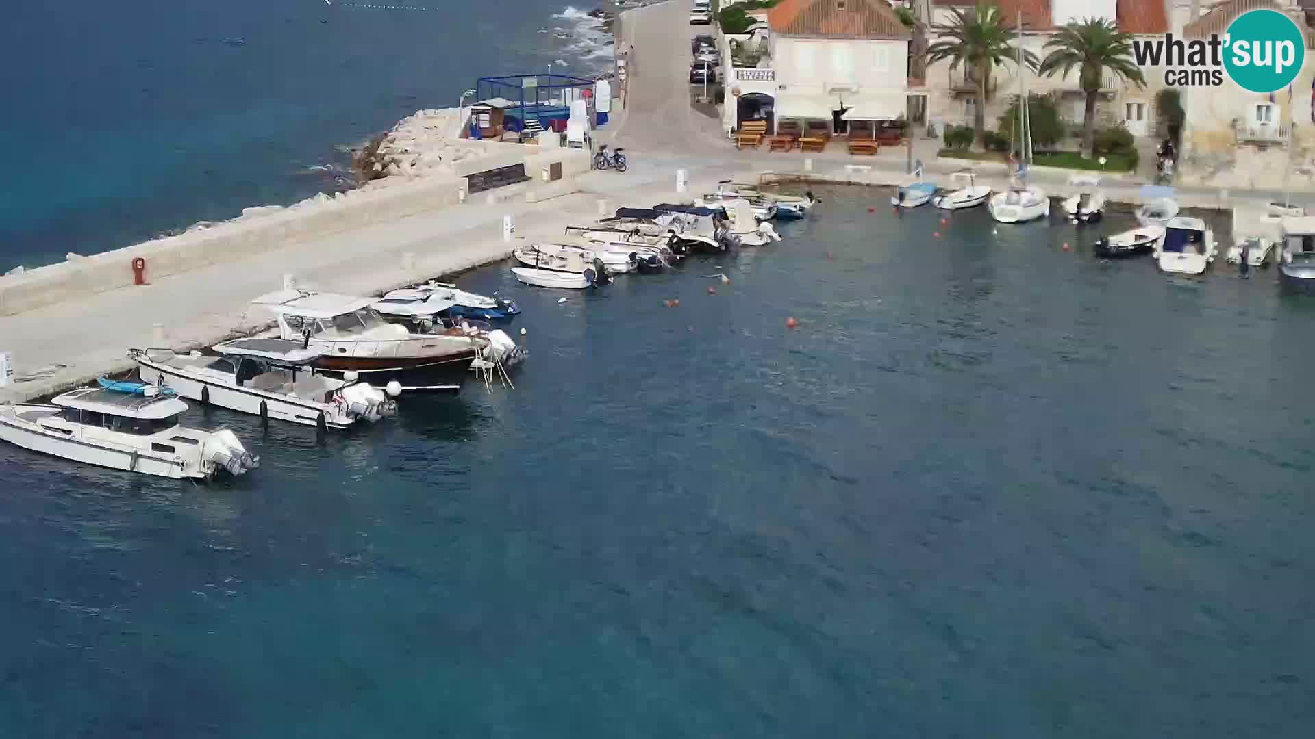 Spletna kamera Sutivan panorama – pogled v živo z otoka Brač