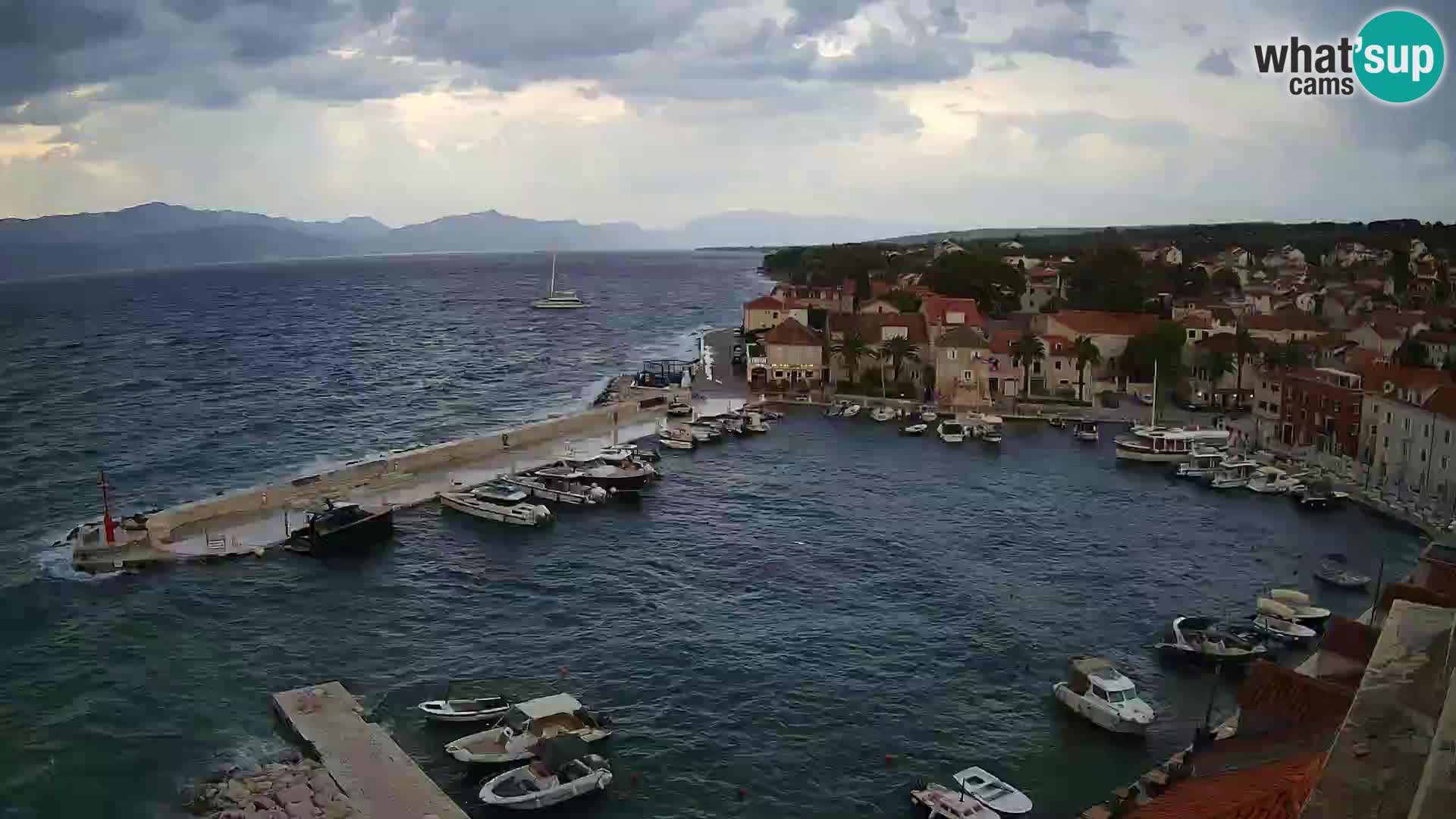 Webcam Sutivan Panorama – Live View from Brač Island