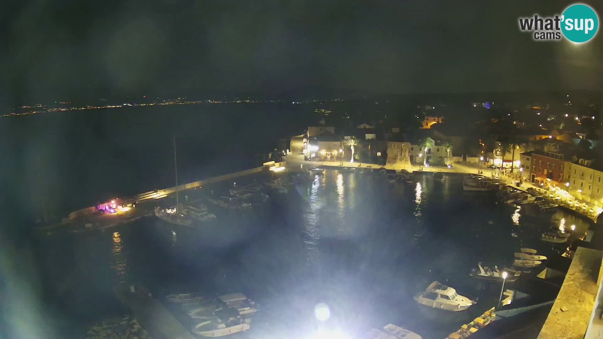 Web kamera Sutivan panorama – Pogled uživo s otoka Brača