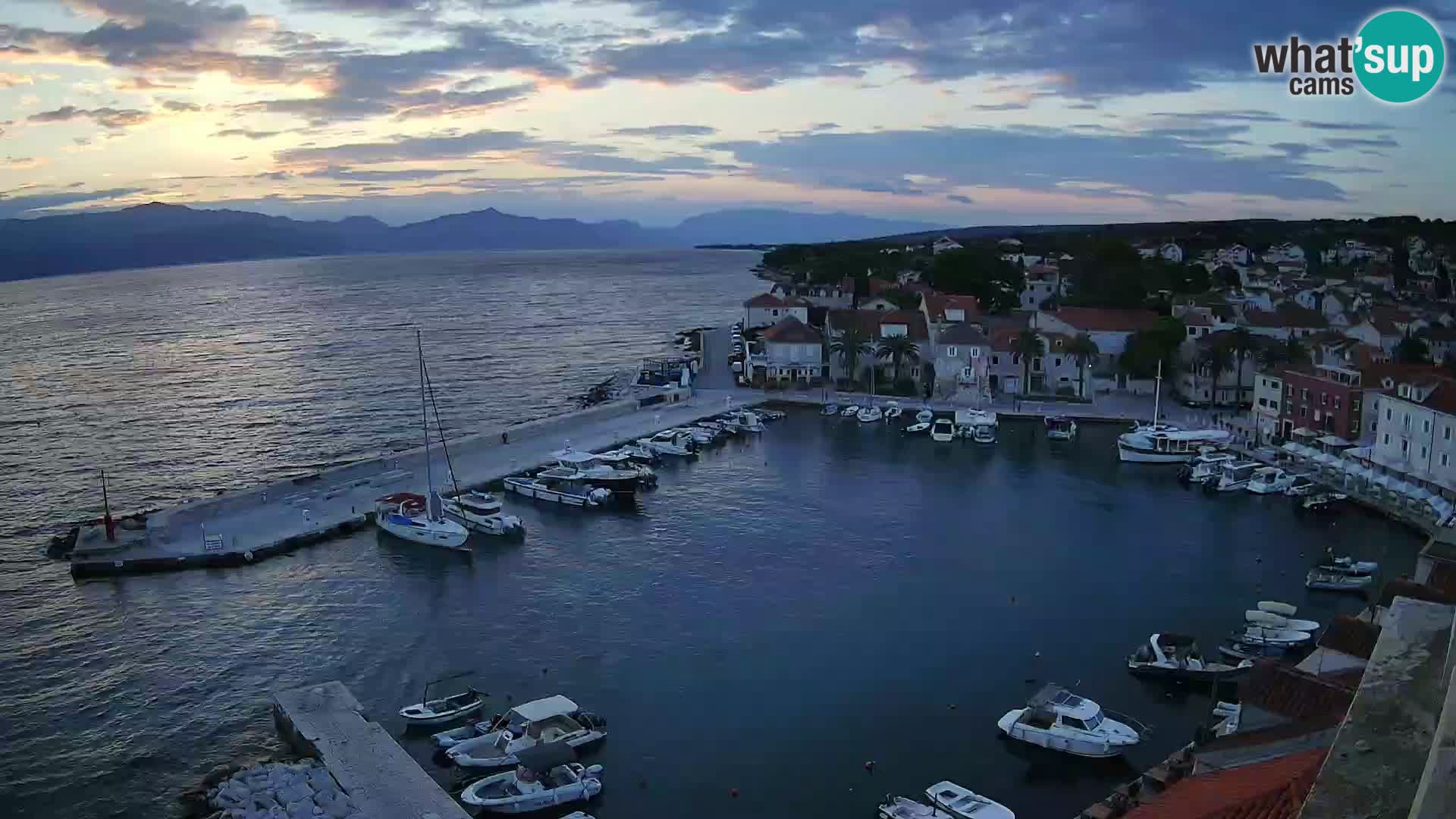 Webcam Sutivan Panorama – Vista en vivo desde la isla de Brač
