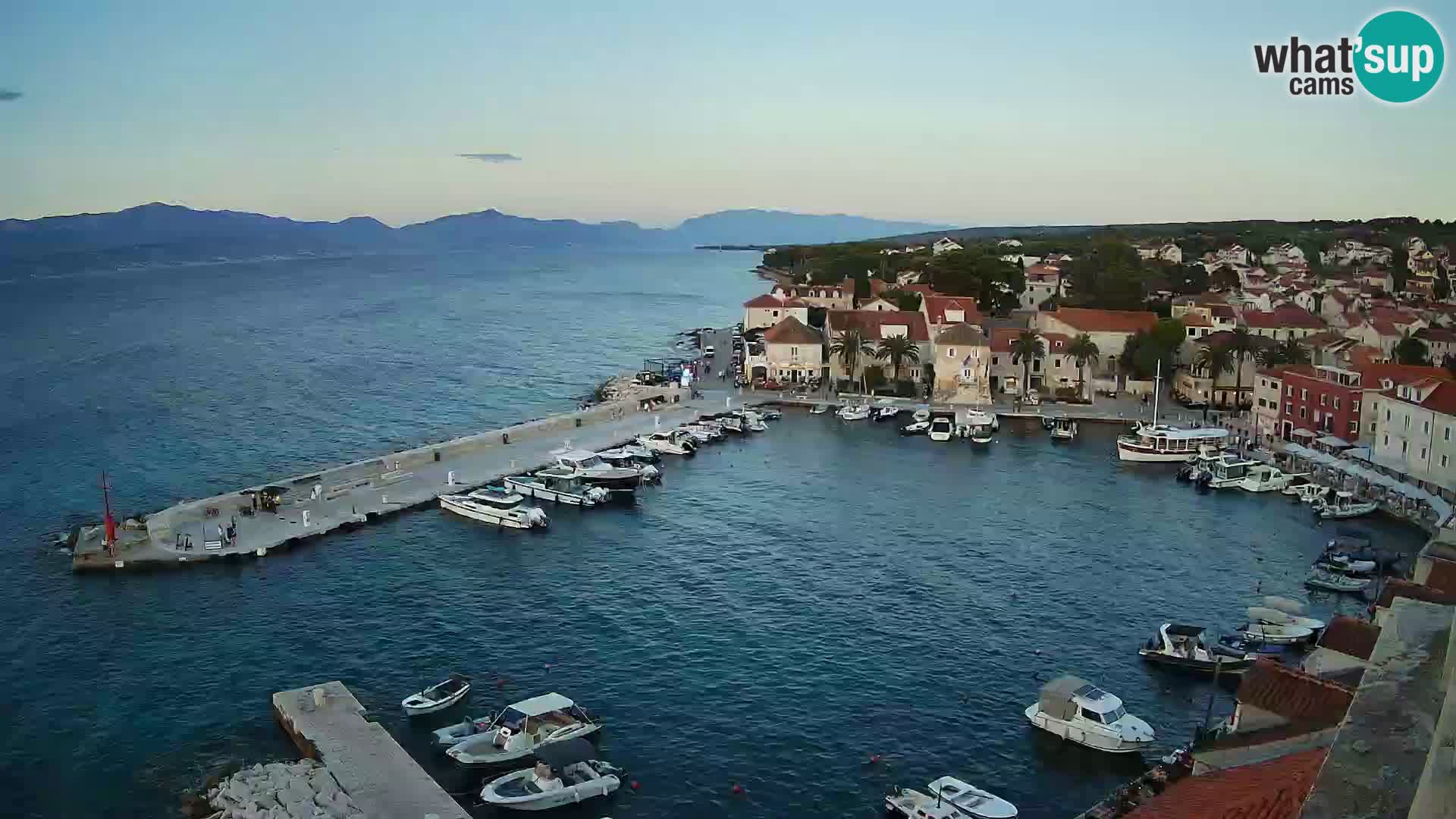 Webcam Sutivan Panorama – Vista en vivo desde la isla de Brač
