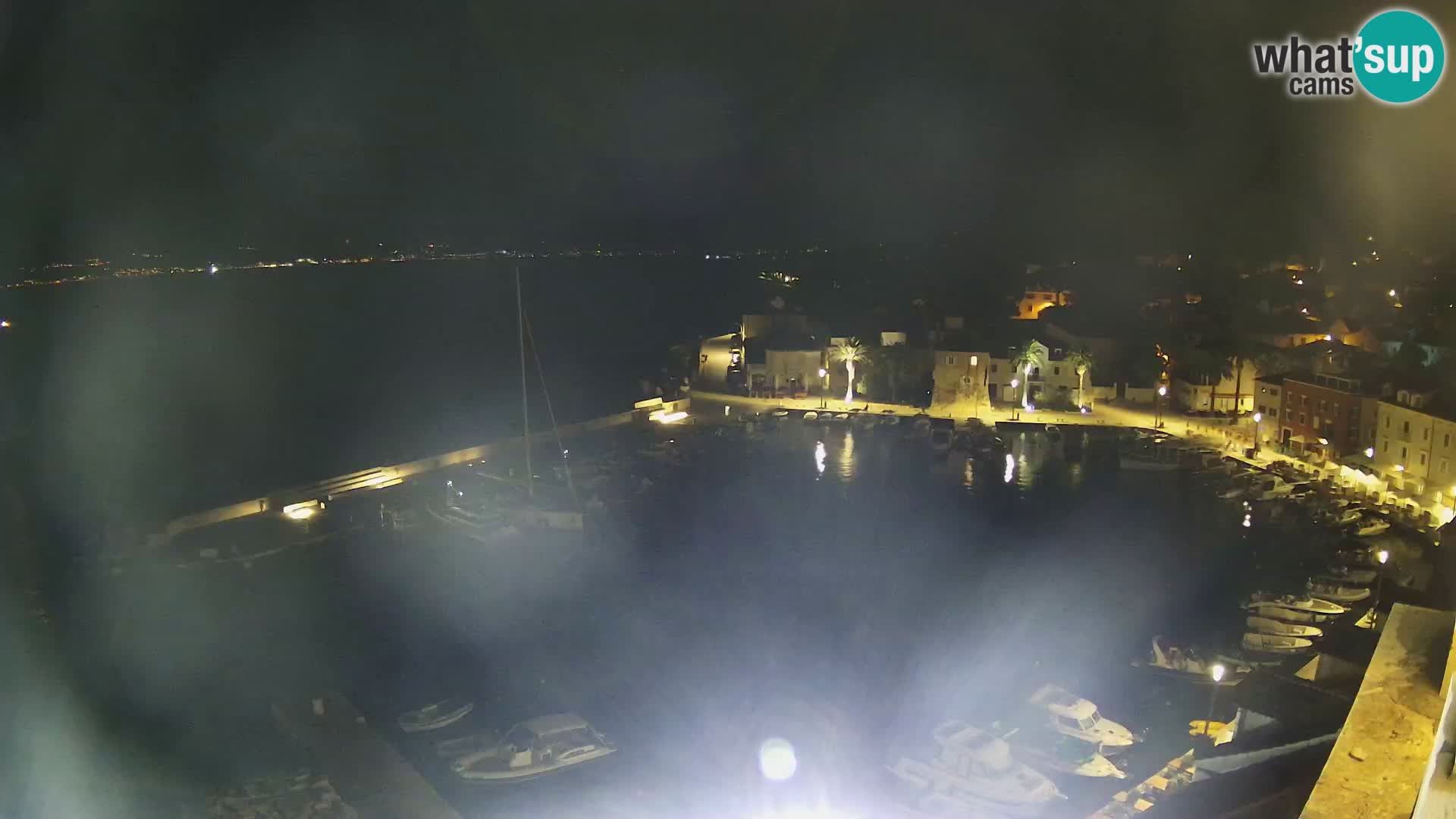 Web kamera Sutivan panorama – Pogled uživo s otoka Brača