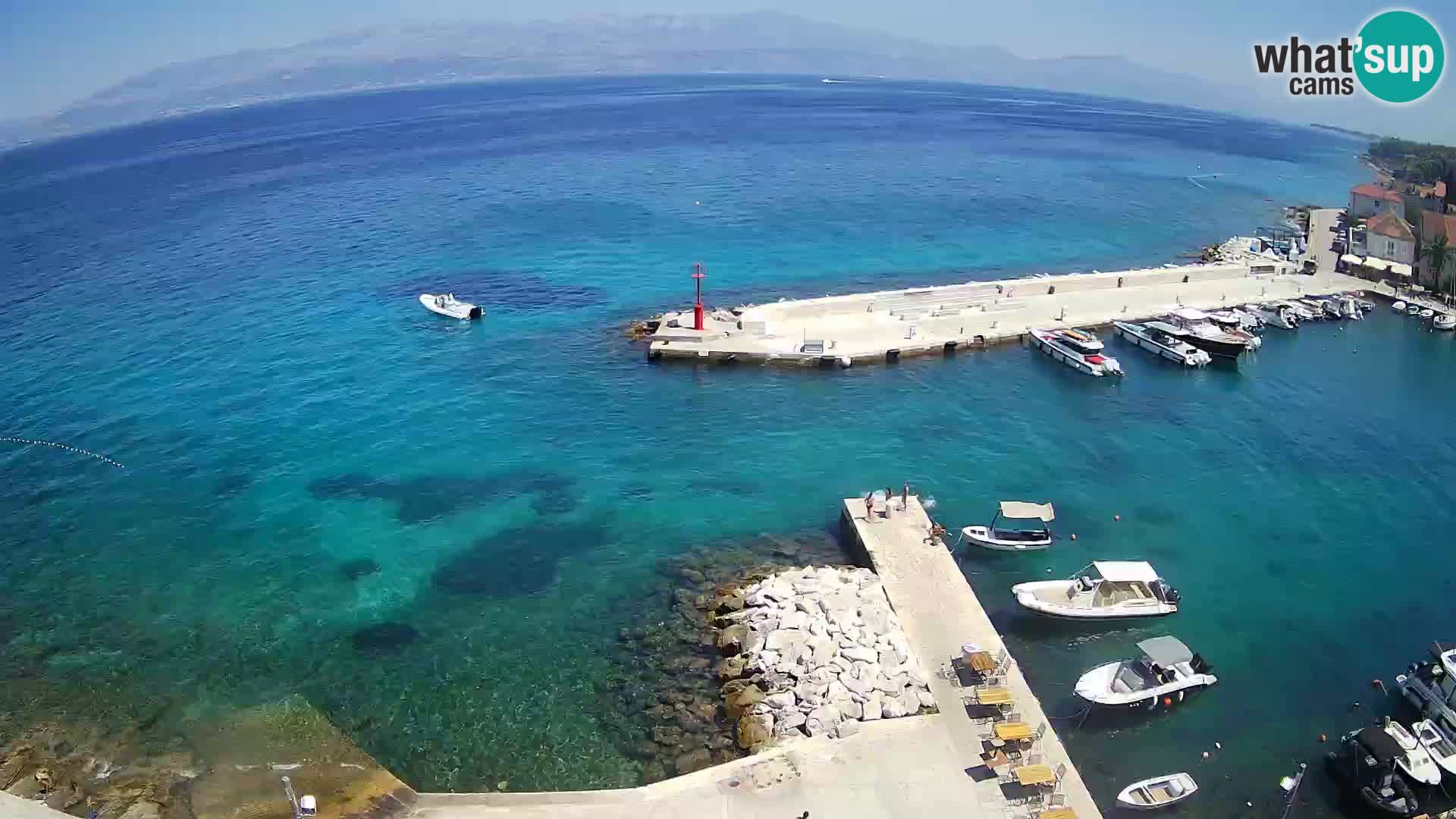 Spletna kamera Sutivan panorama – pogled v živo z otoka Brač