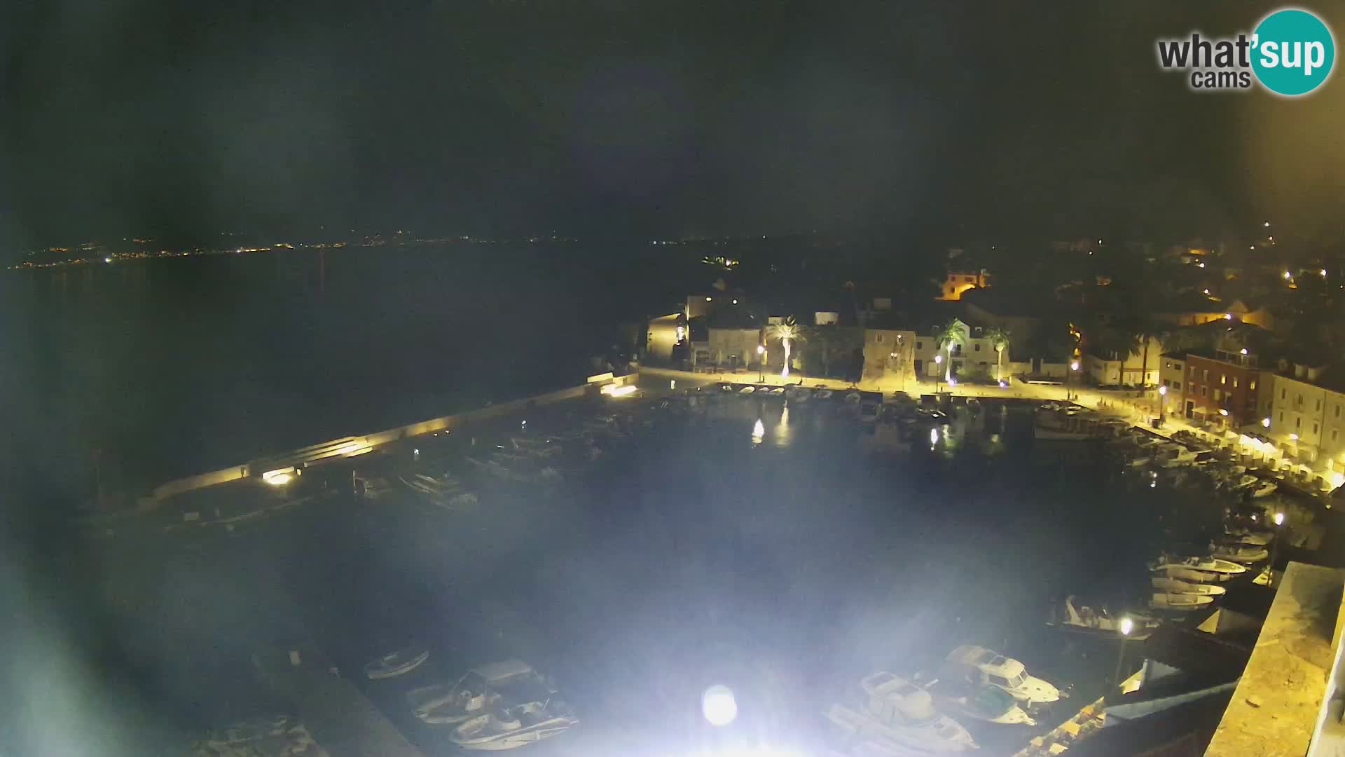 Spletna kamera Sutivan panorama – pogled v živo z otoka Brač