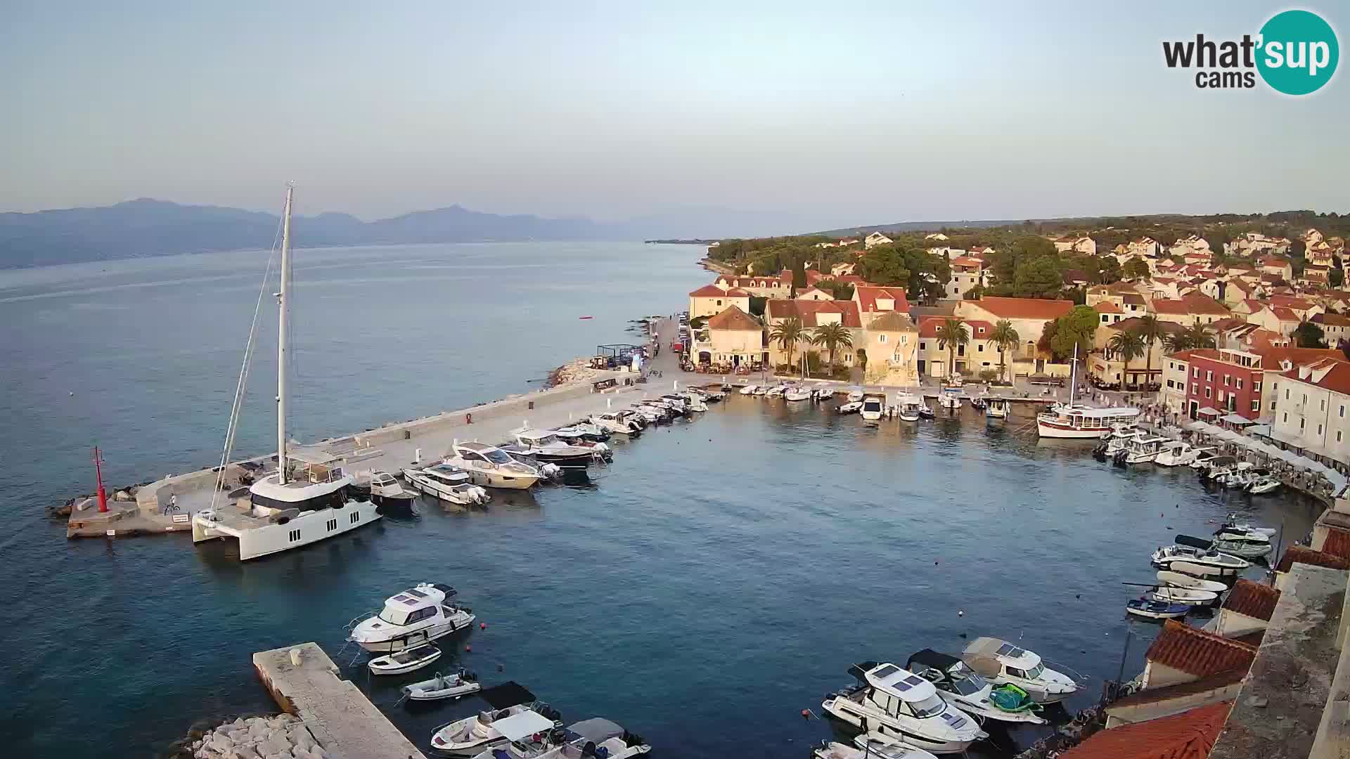 Webcam Sutivan Panorama – Live View from Brač Island