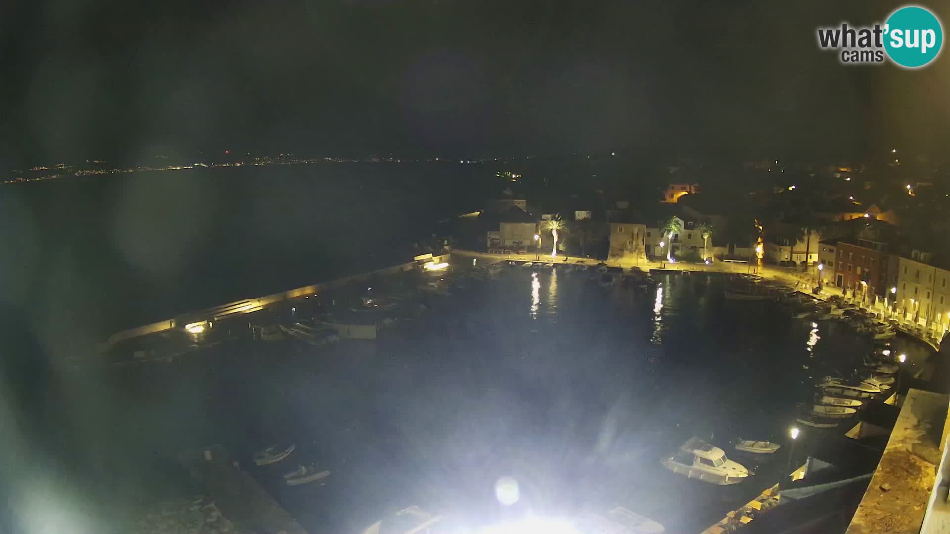 Web kamera Sutivan panorama – Pogled uživo s otoka Brača