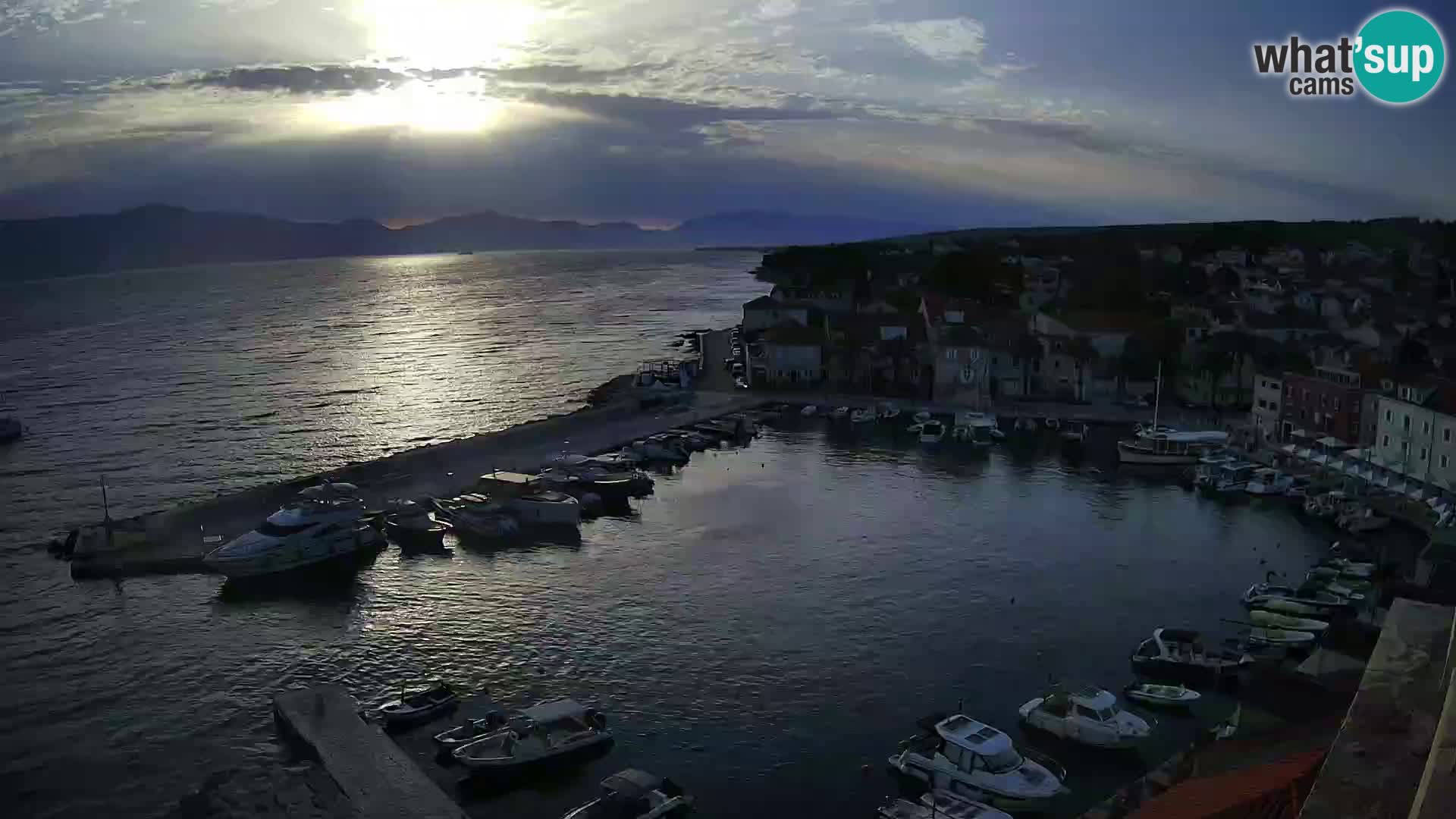 Webcam Sutivan Panorama – Vista en vivo desde la isla de Brač