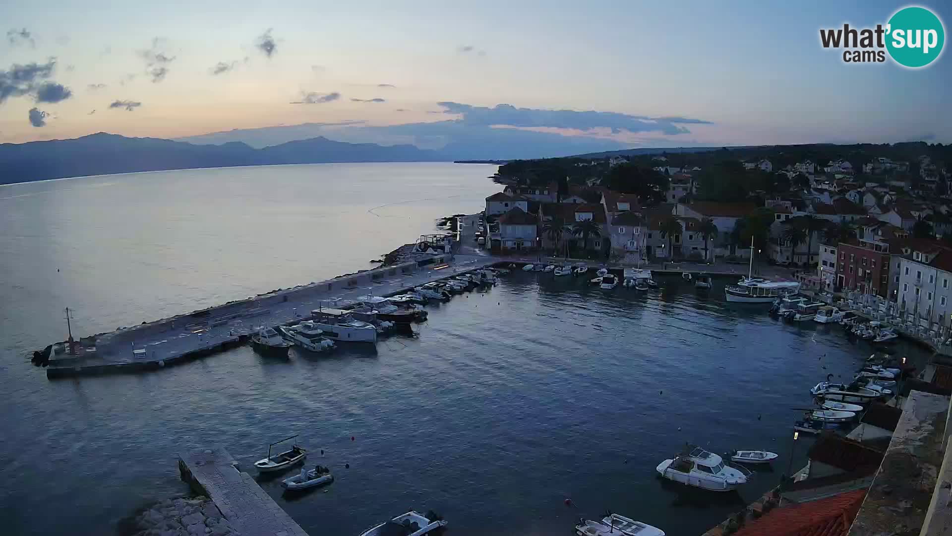 Webcam Sutivan Panorama – Vista en vivo desde la isla de Brač