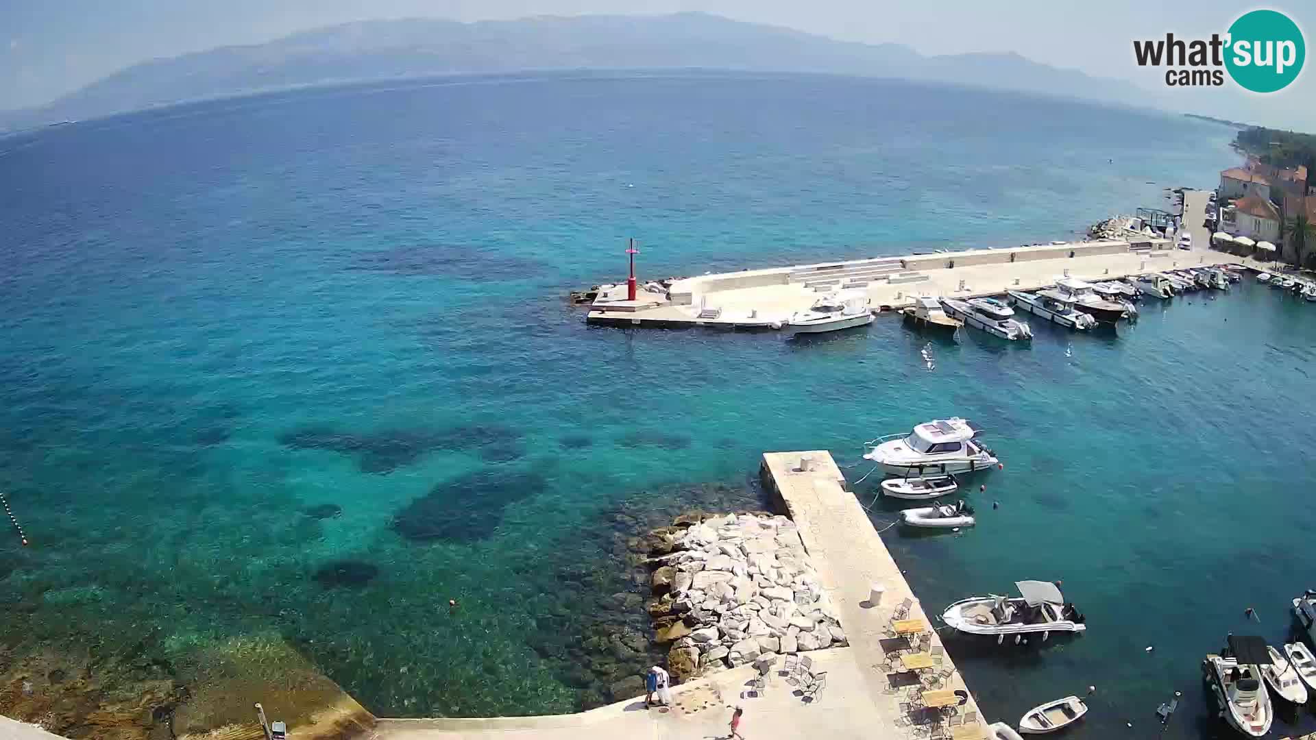 Spletna kamera Sutivan panorama – pogled v živo z otoka Brač
