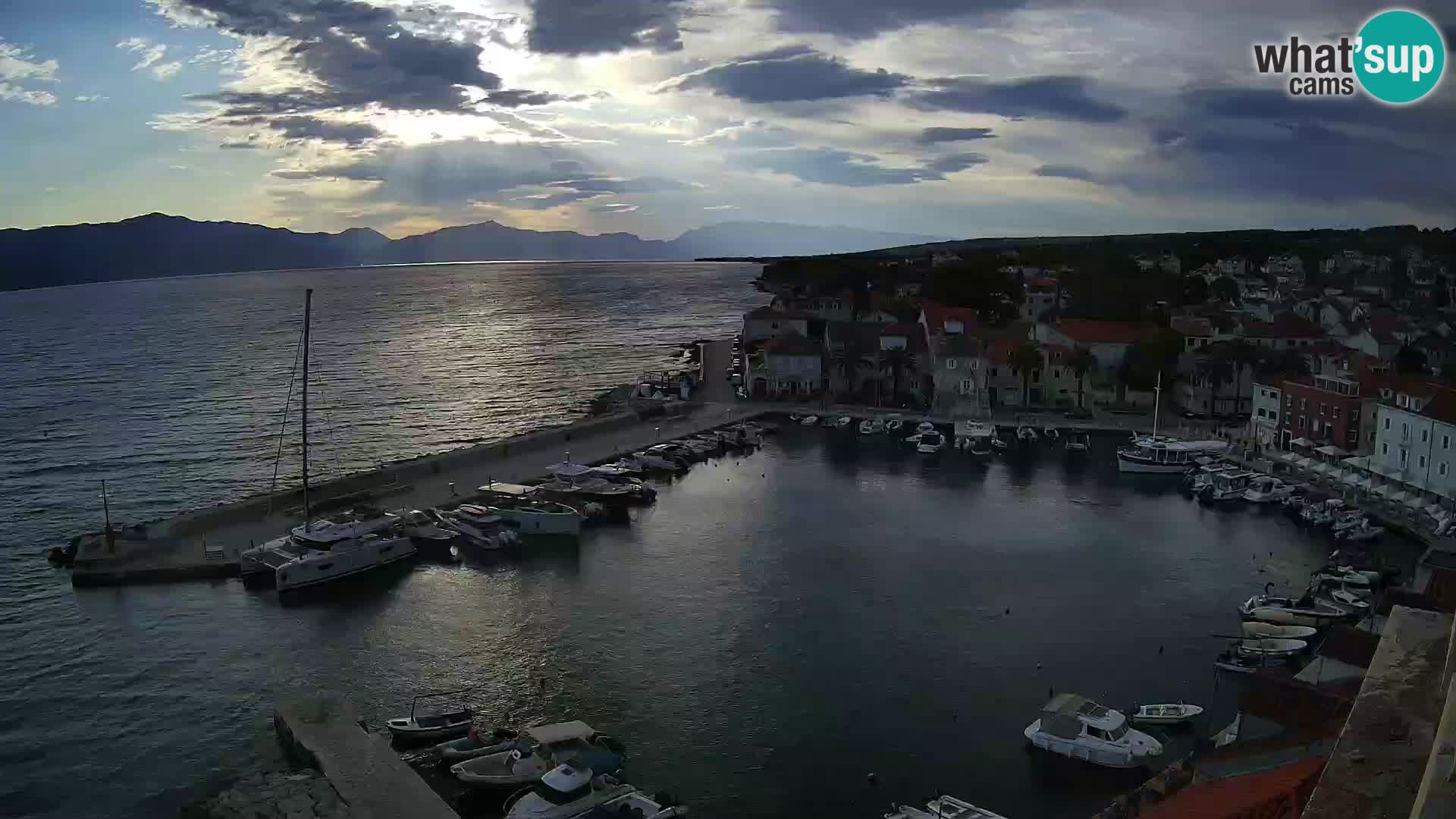 Webcam Sutivan Panorama – Live View from Brač Island
