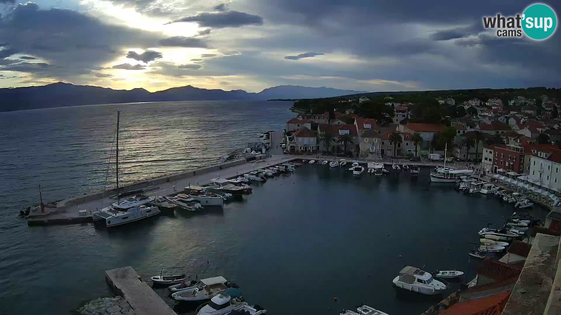 Webcam Sutivan Panorama – Live View from Brač Island
