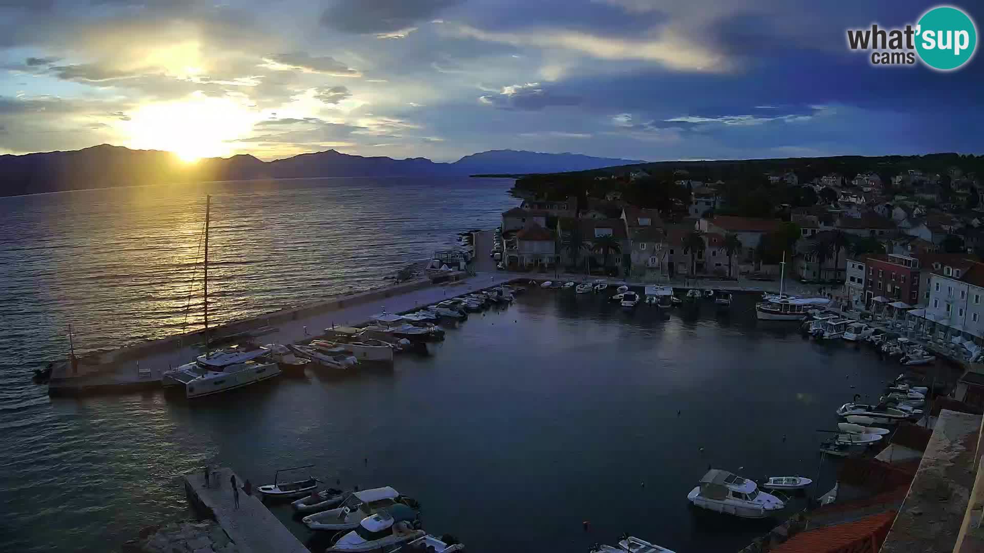 Webcam Sutivan Panorama – Live View from Brač Island