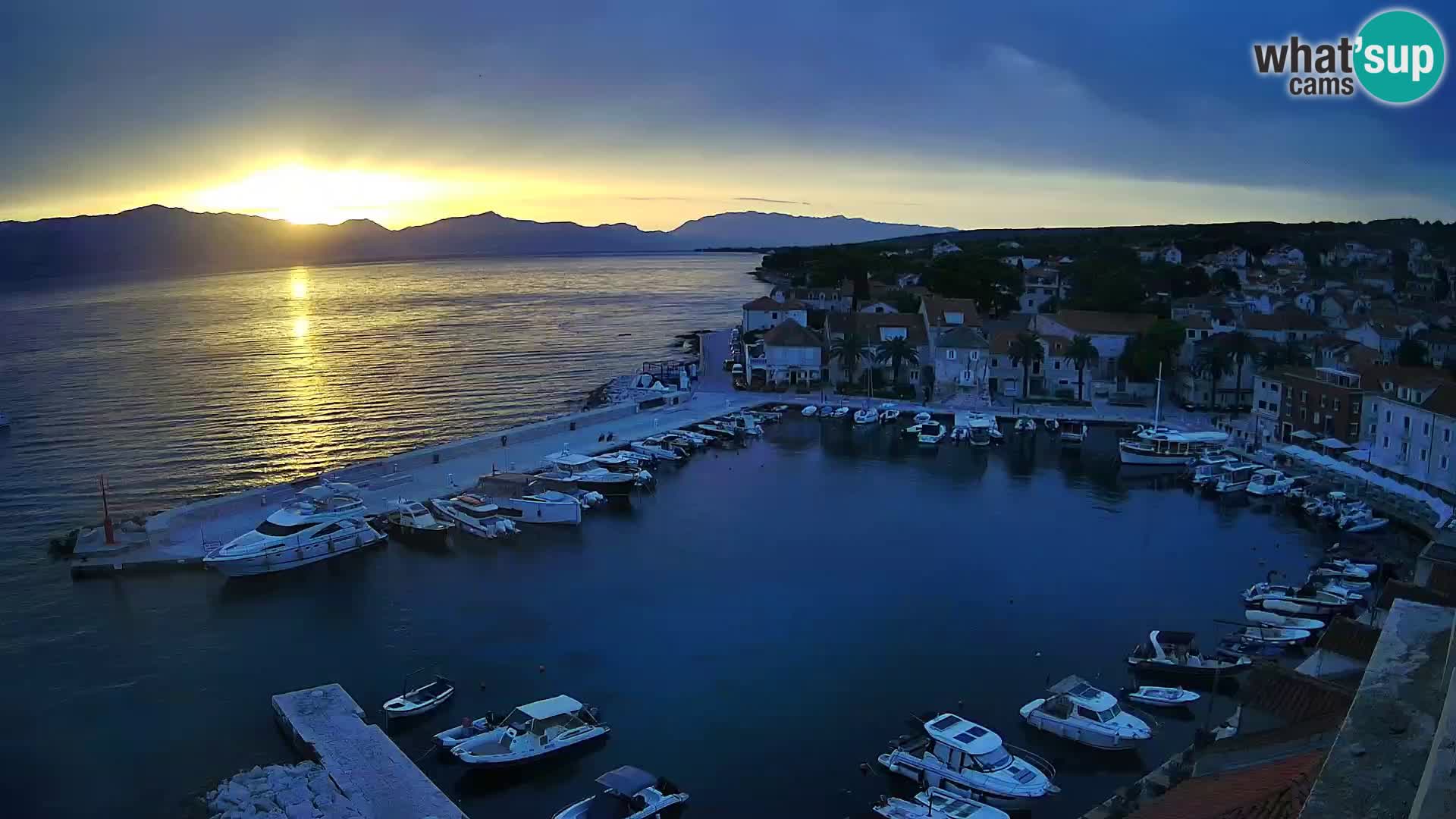 Webcam Sutivan Panorama – Vista en vivo desde la isla de Brač