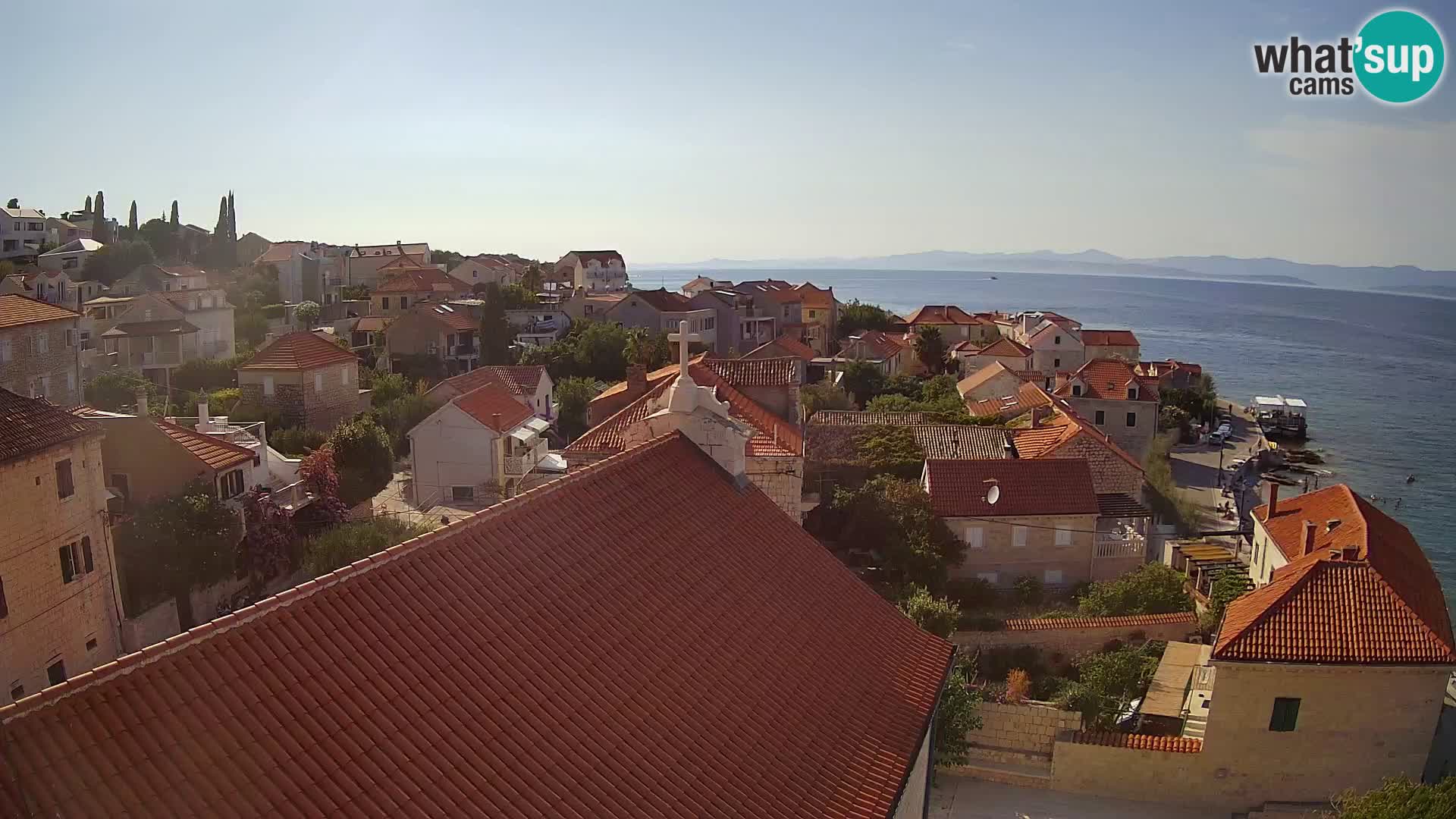 Web kamera Sutivan panorama – Pogled uživo s otoka Brača
