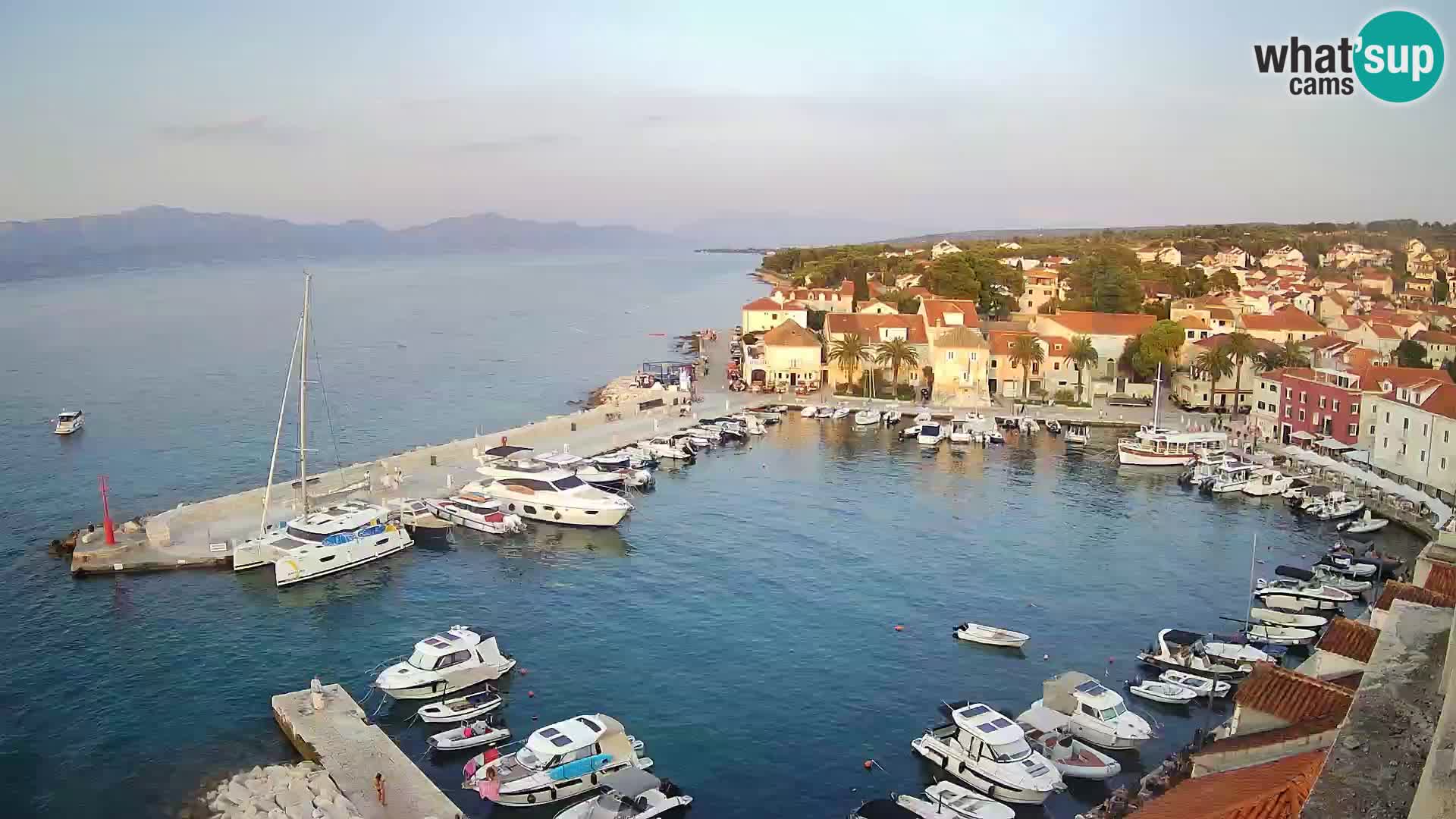 Webcam Sutivan Panorama – Live View from Brač Island