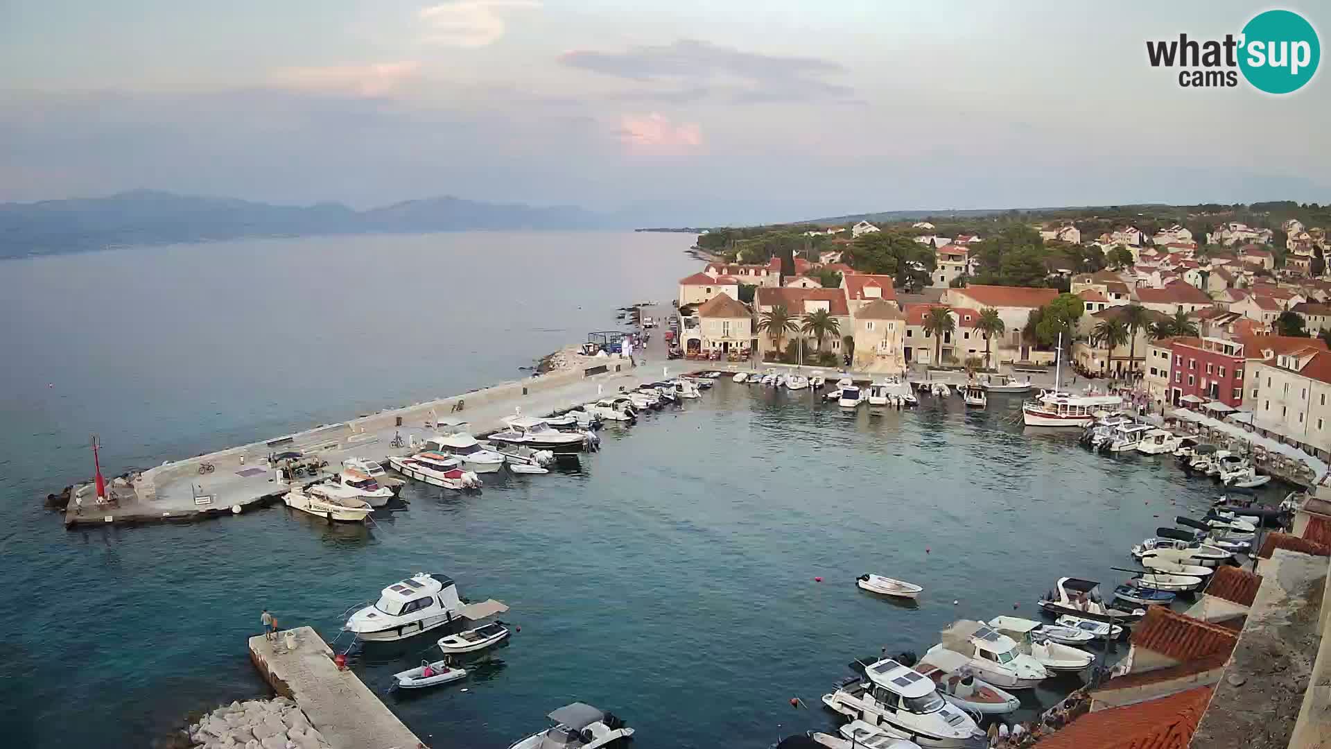 Webcam Sutivan Panorama – Vista en vivo desde la isla de Brač