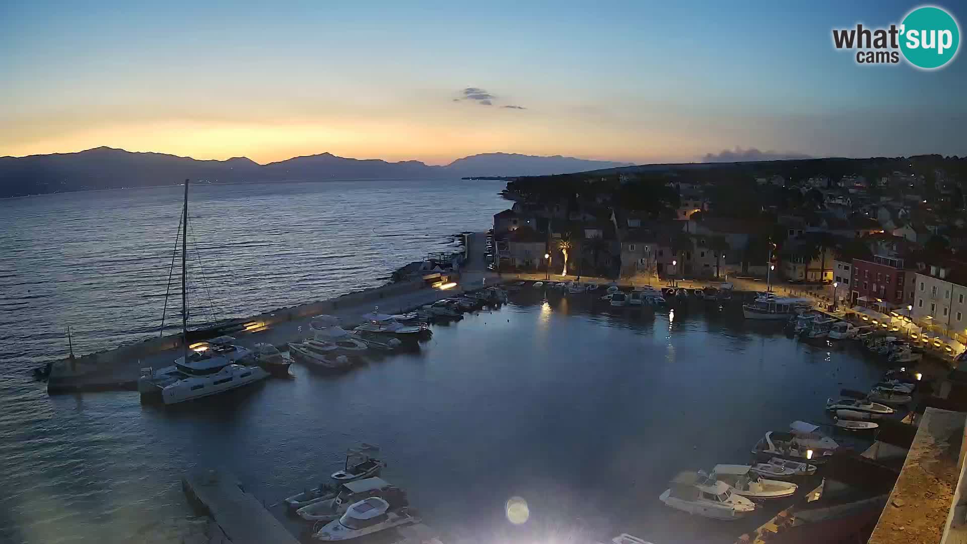 Webcam Sutivan Panorama – Vista en vivo desde la isla de Brač