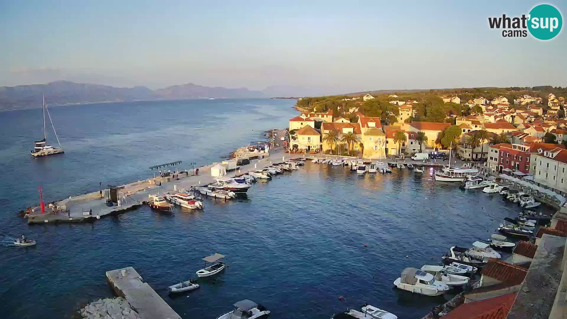 Webcam Sutivan Panorama – Vista en vivo desde la isla de Brač