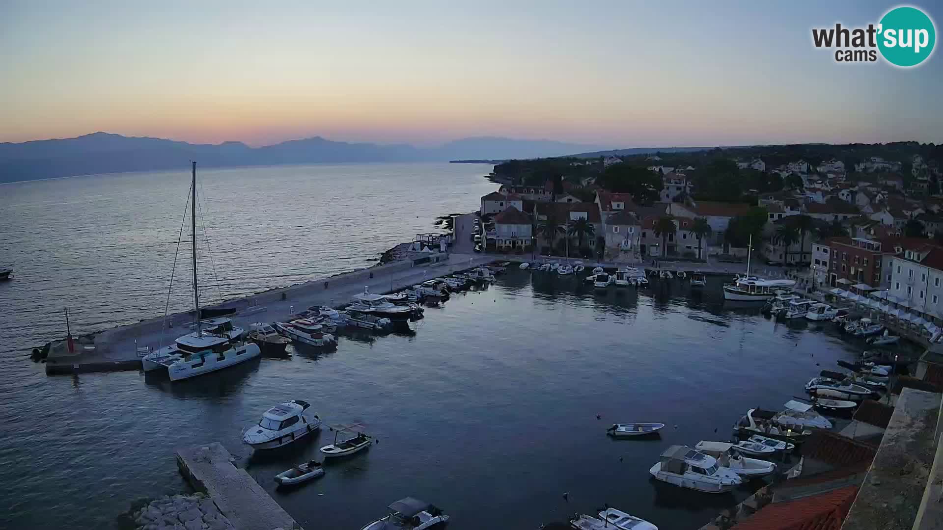 Webcam Sutivan Panorama – Live View from Brač Island