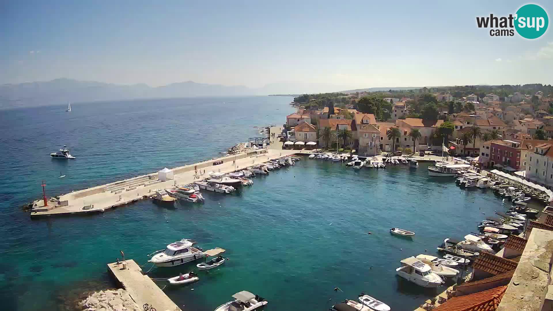 Web kamera Sutivan panorama – Pogled uživo s otoka Brača
