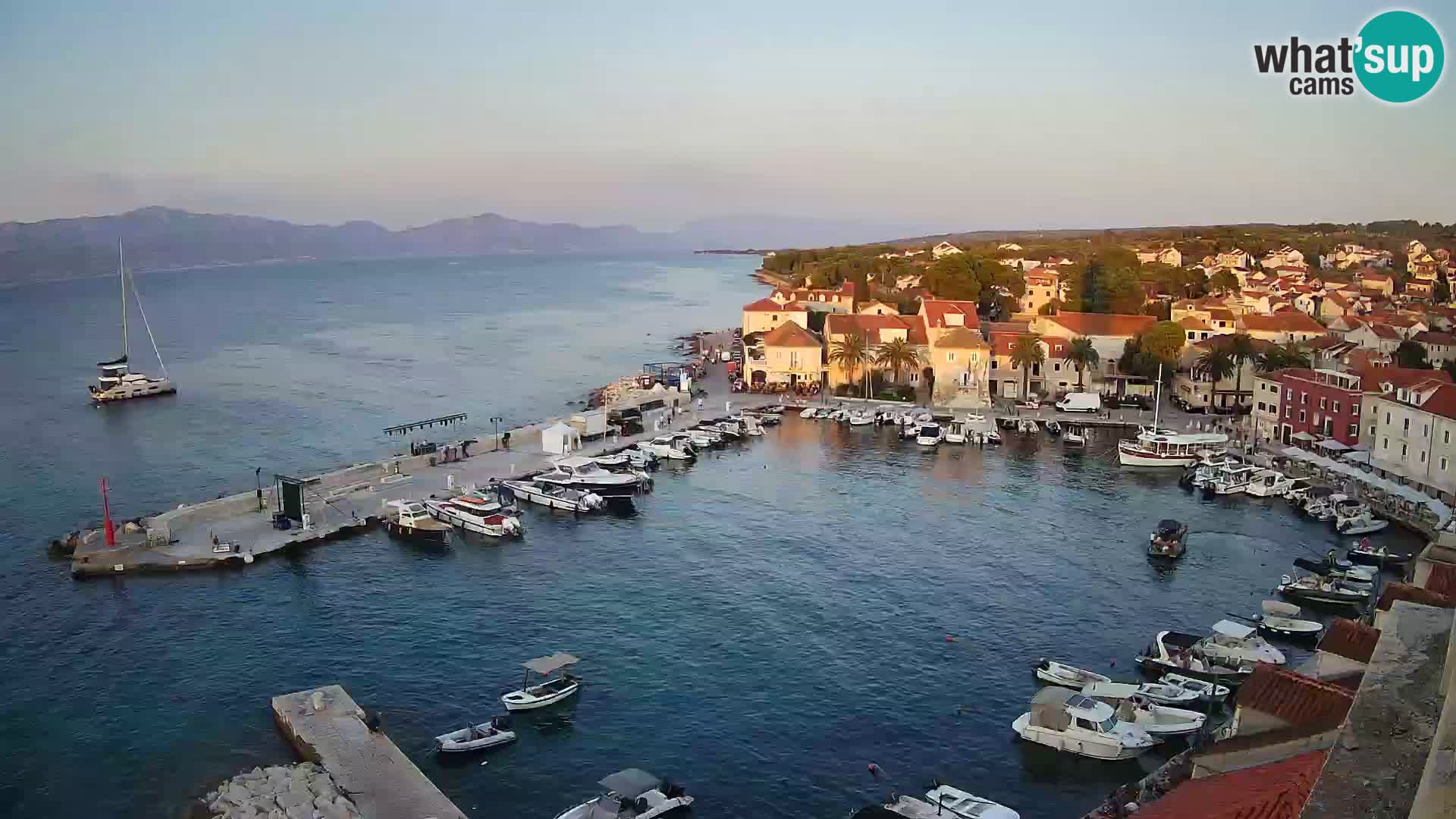 Webcam Sutivan Panorama – Live View from Brač Island