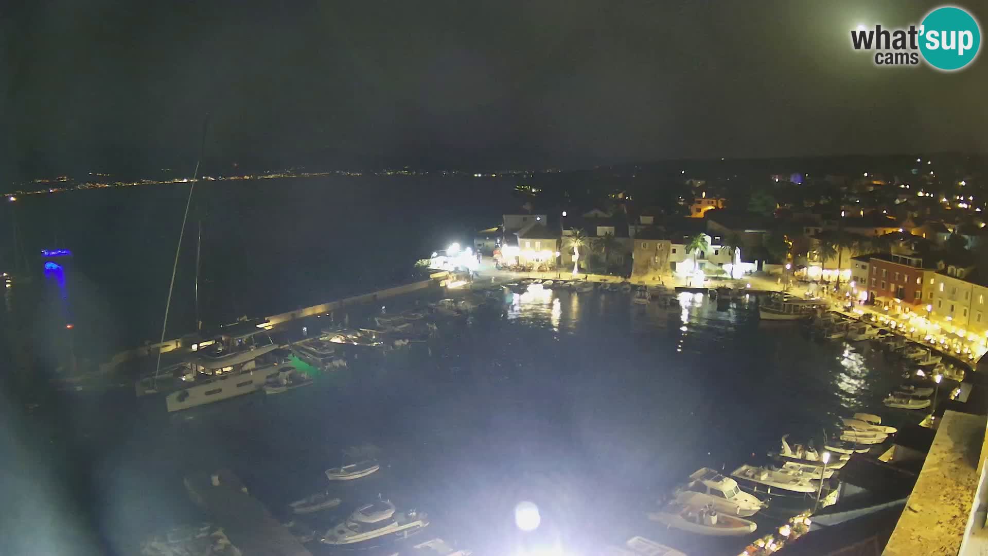 Web kamera Sutivan panorama – Pogled uživo s otoka Brača