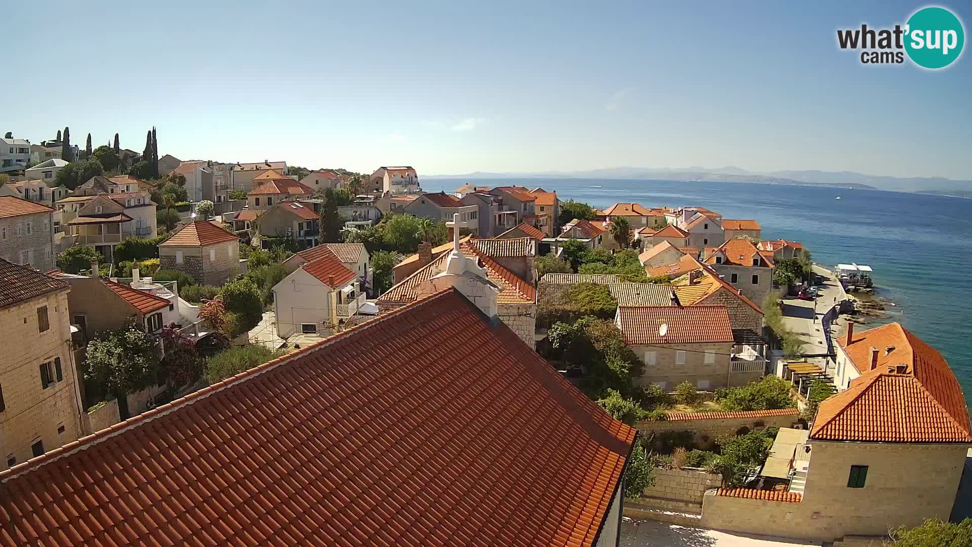 Spletna kamera Sutivan panorama – pogled v živo z otoka Brač