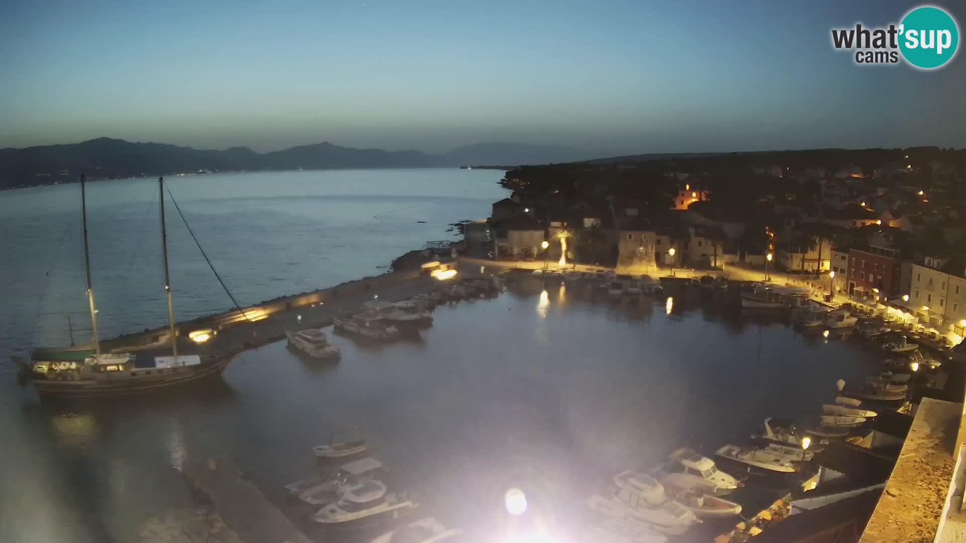 Webcam Sutivan Panorama – Vista en vivo desde la isla de Brač