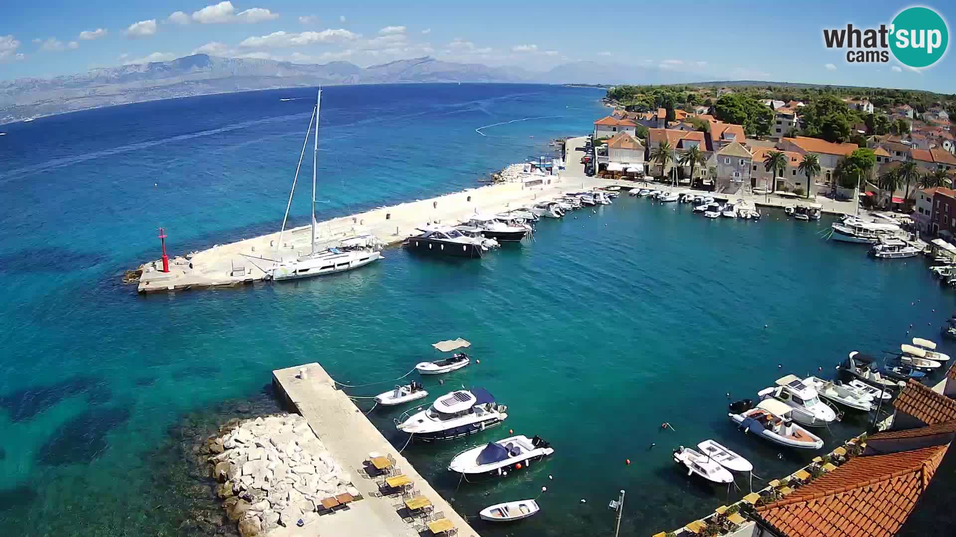 Web kamera Sutivan panorama – Pogled uživo s otoka Brača
