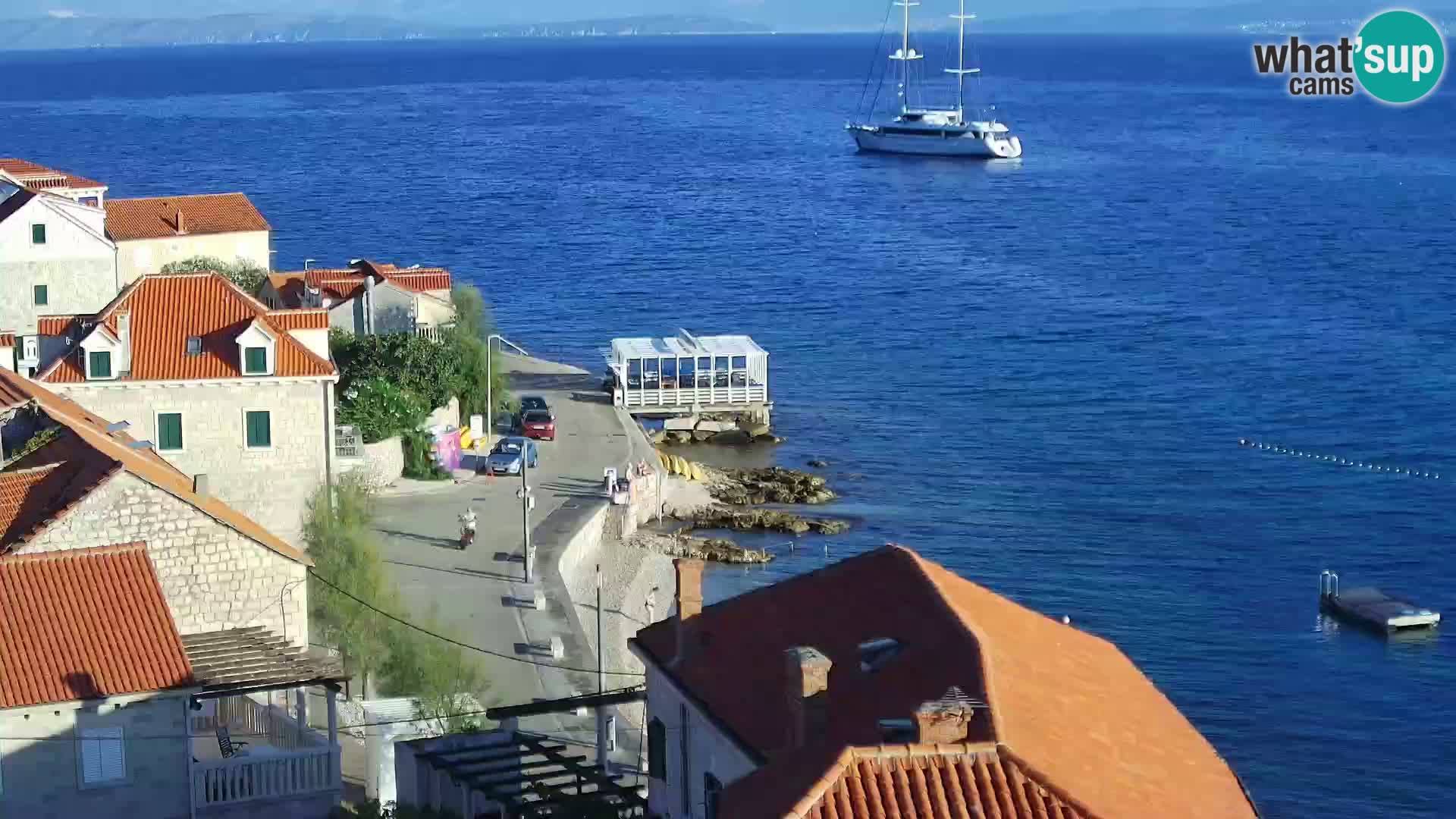 Web kamera Sutivan panorama – Pogled uživo s otoka Brača