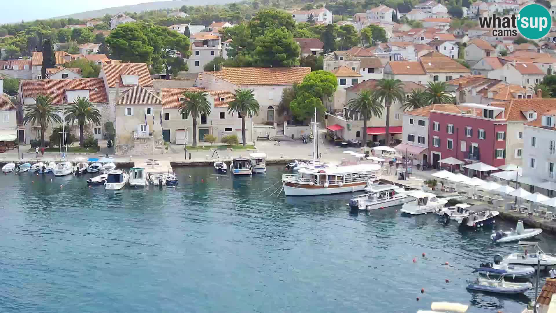 Web kamera Sutivan panorama – Pogled uživo s otoka Brača
