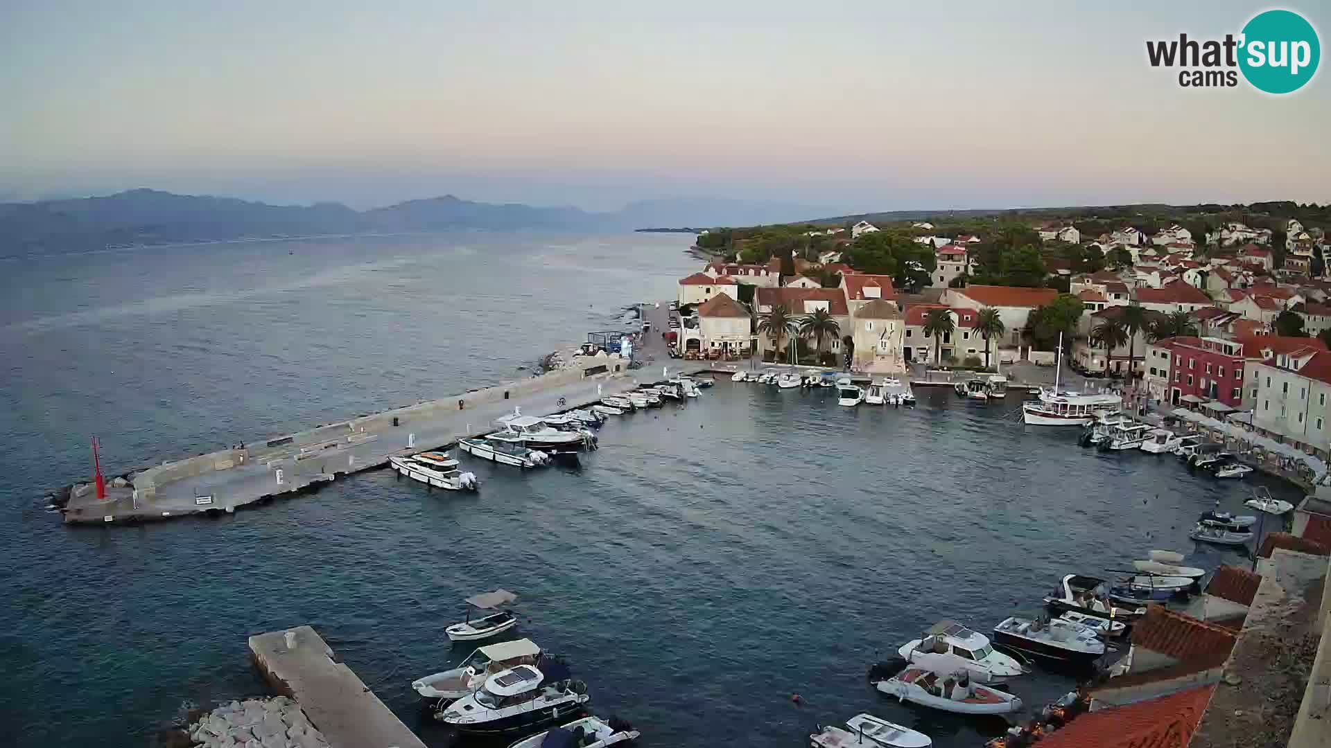 Webcam Sutivan Panorama – Vista en vivo desde la isla de Brač