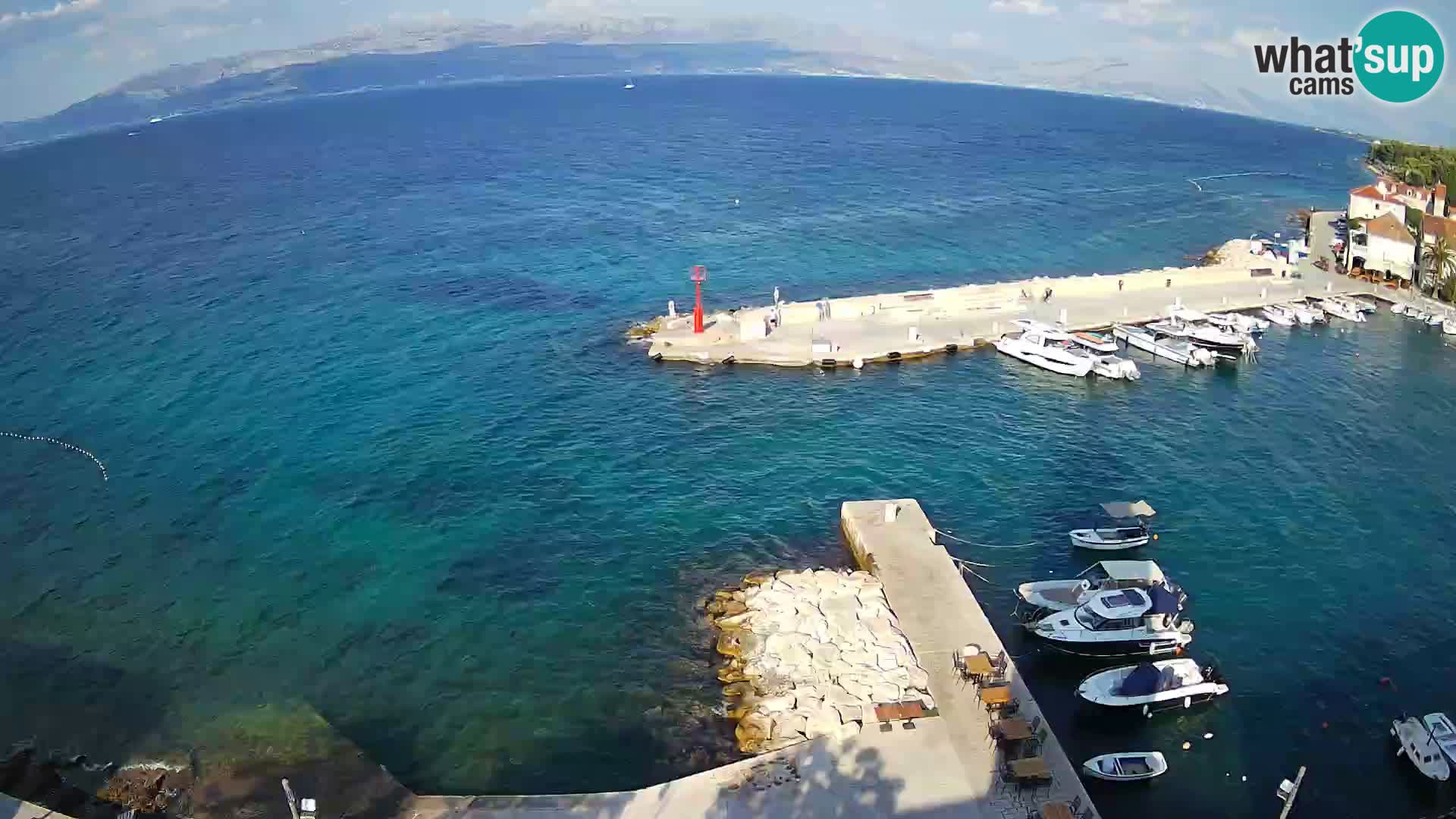Spletna kamera Sutivan panorama – pogled v živo z otoka Brač