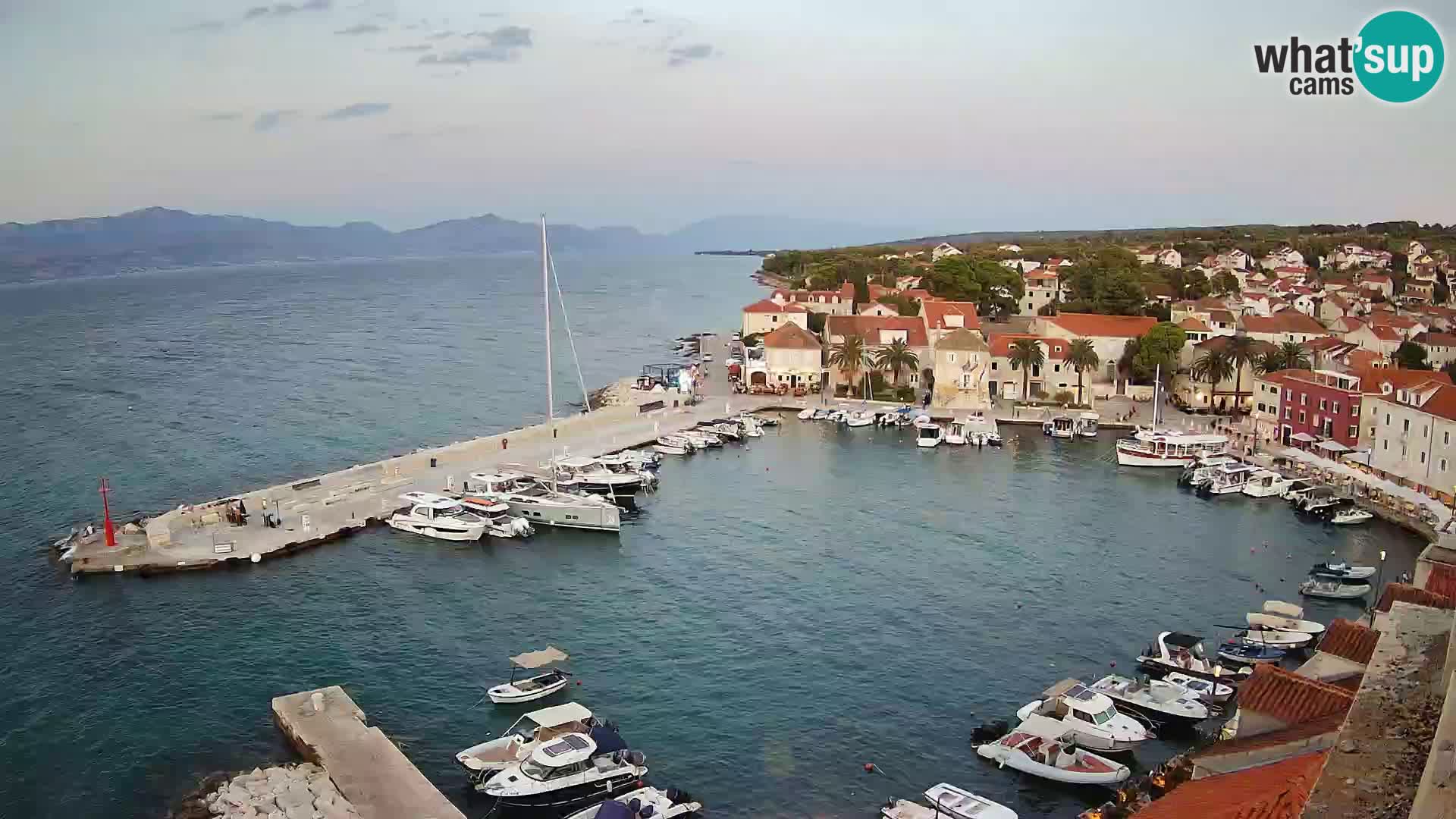 Webcam Sutivan Panorama – Vista en vivo desde la isla de Brač