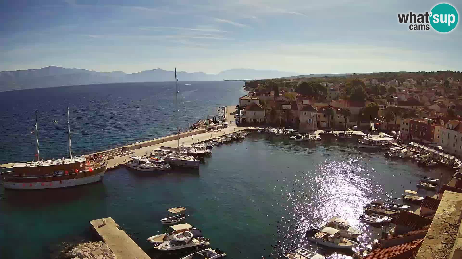 Webcam Sutivan panorama – Vista live dall’isola di Brač