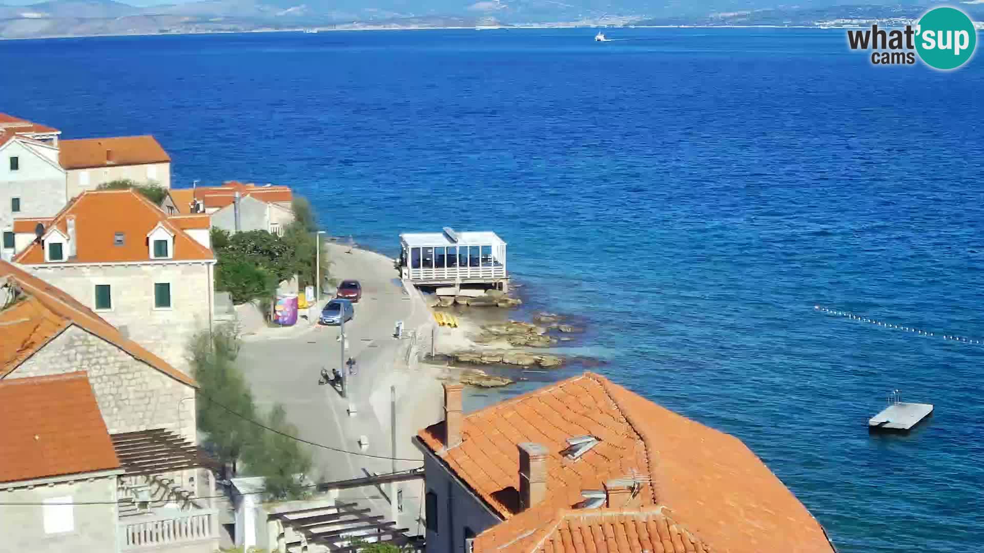 Spletna kamera Sutivan panorama – pogled v živo z otoka Brač